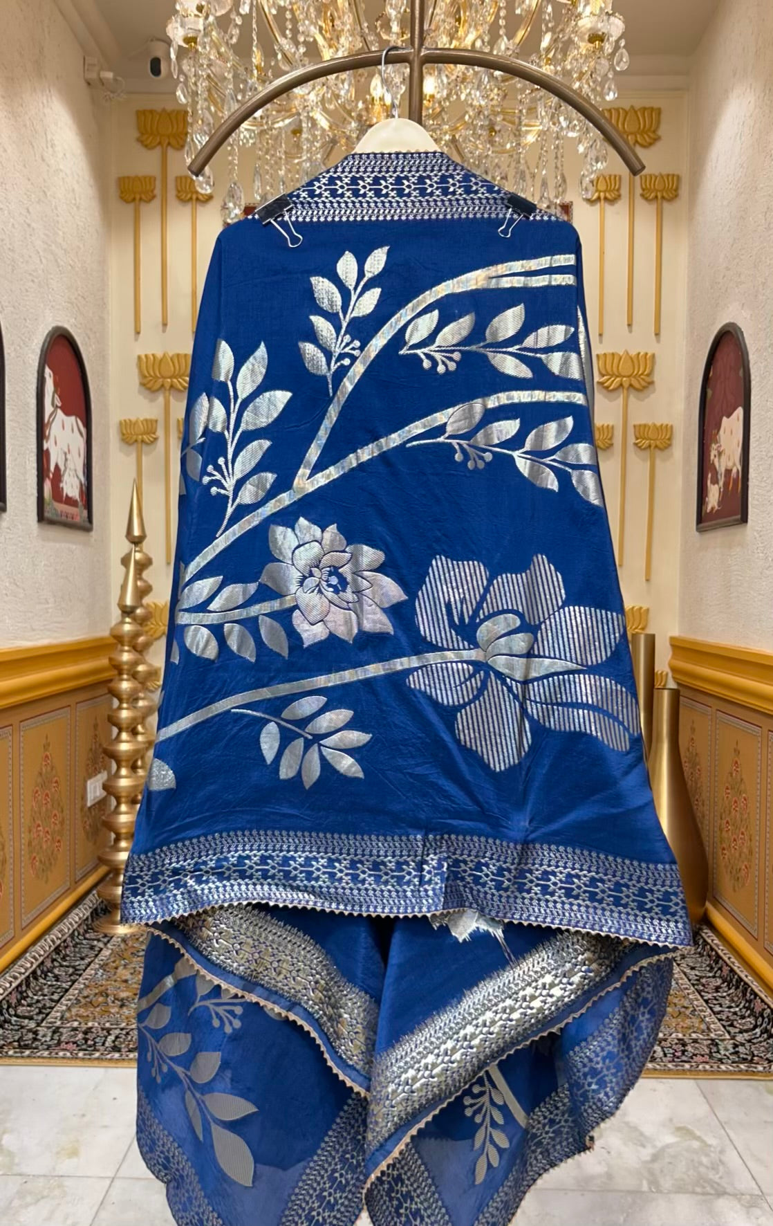 Arzini Silk Riwayat Suit (Blue)