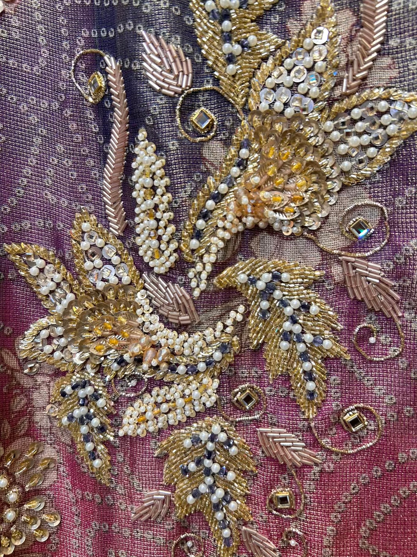 Gulbadan Sitara Suit (Wine)