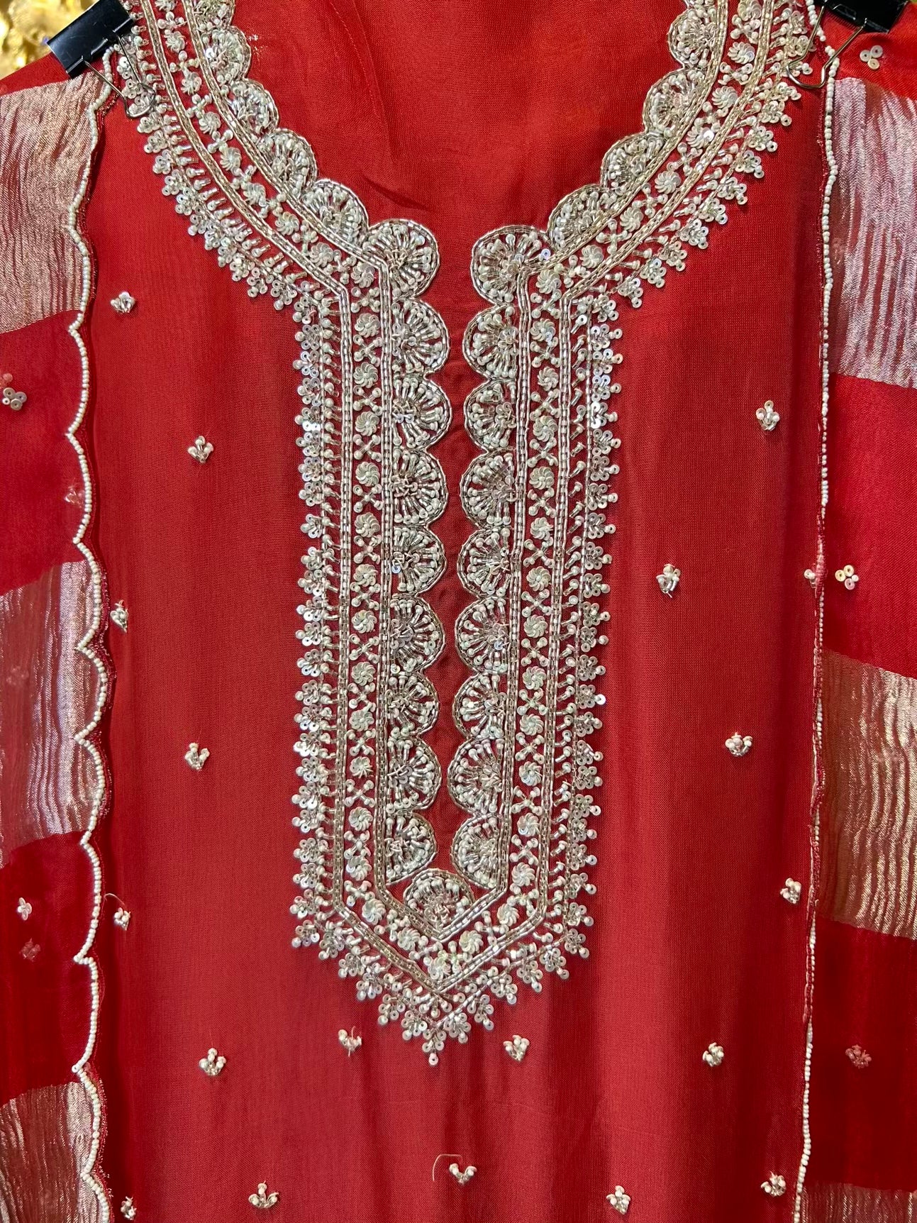 Ziya-e-Gulzaar (Red)