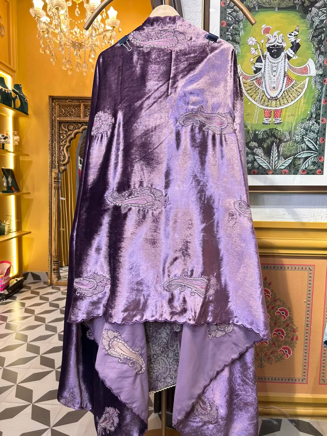 Zarqaa Velvet Suit (Lavender)