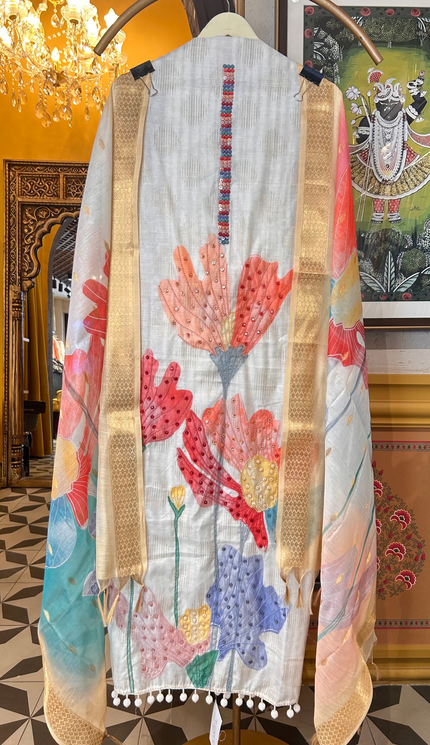 Inaaya Linen Printed Suit