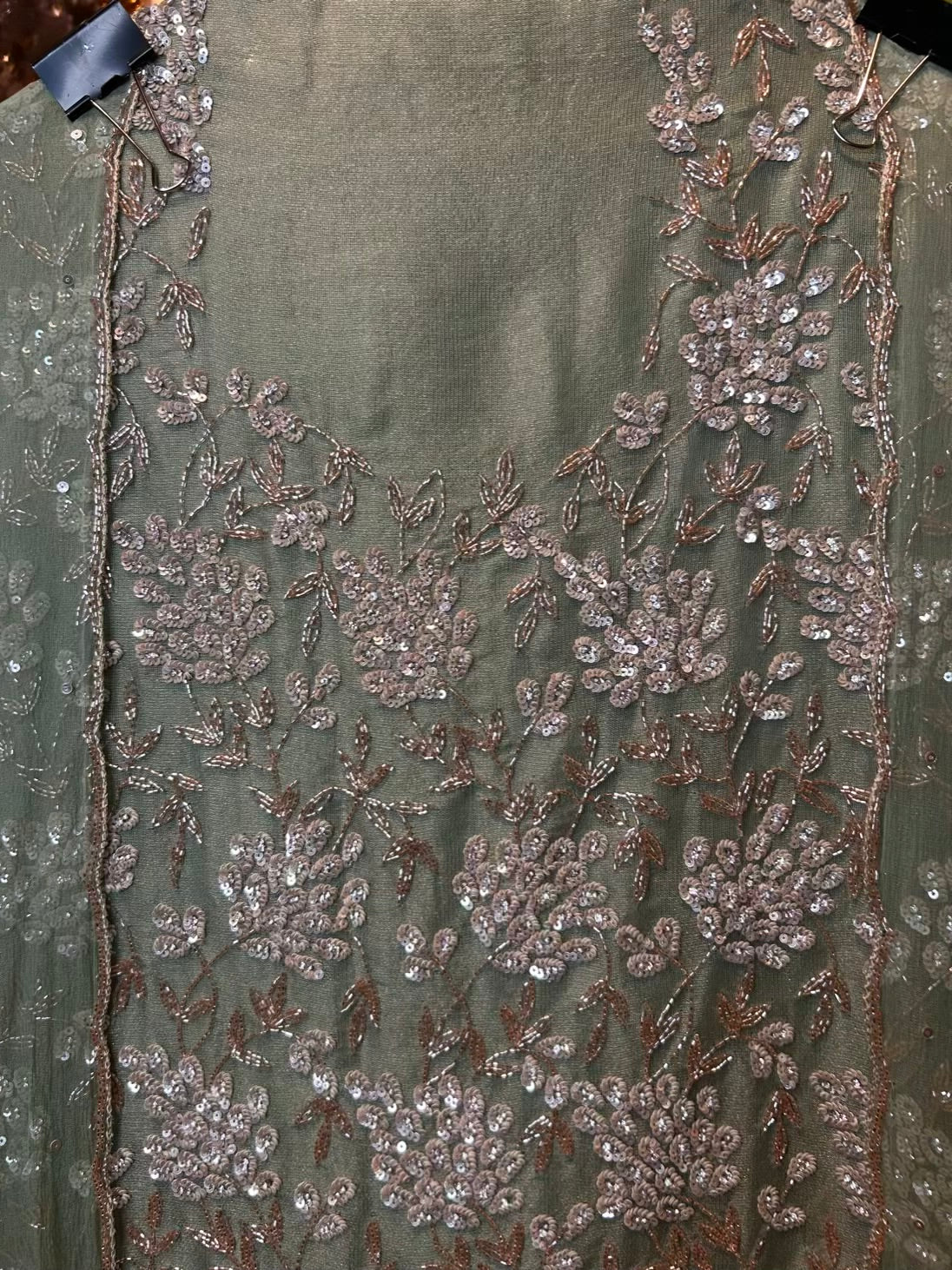 Sabaé-Zar Suit (Green)