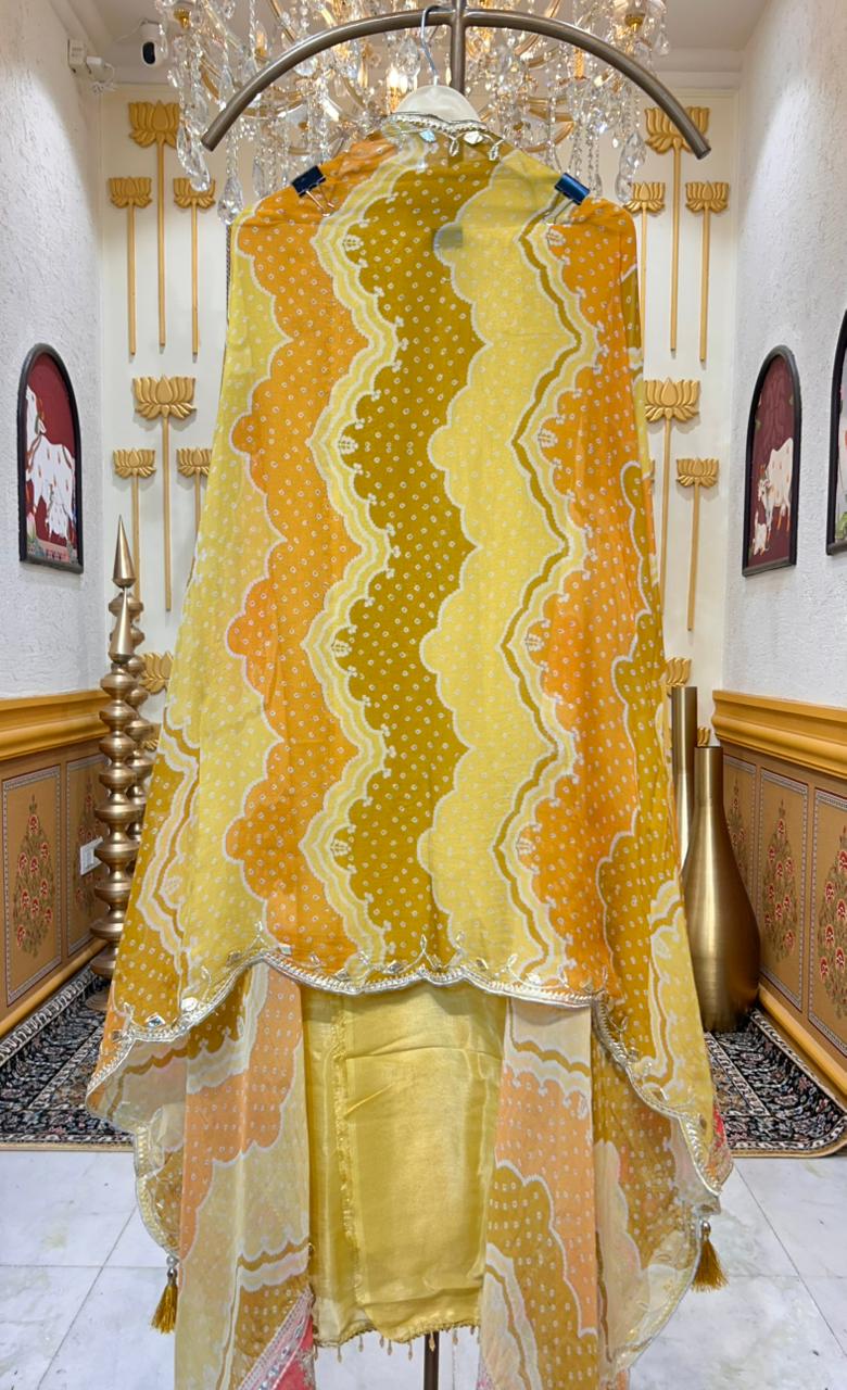 Gulbandhni Dori Suit (Yellow)