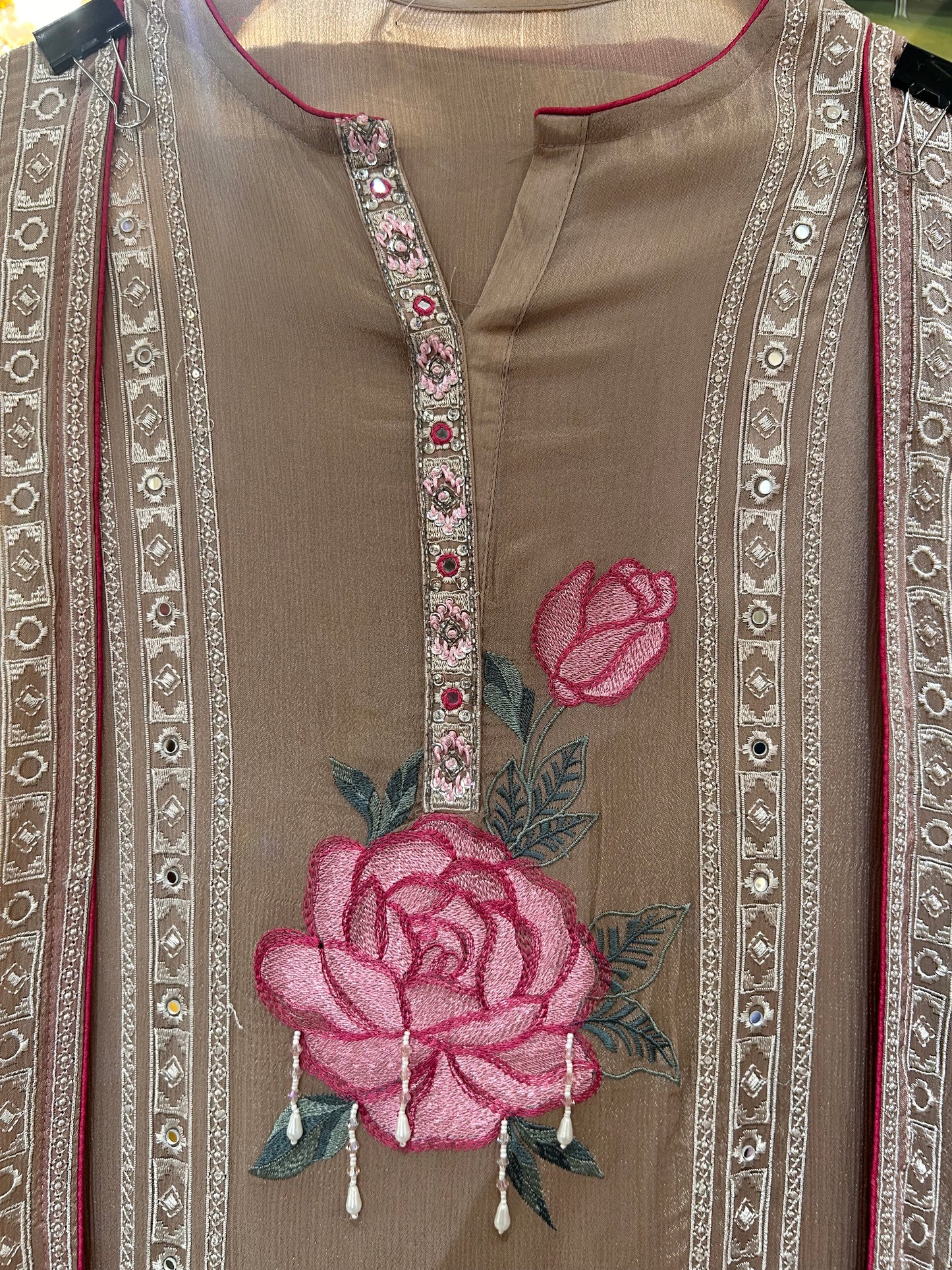 Zivara Chinon Suit (Beige)