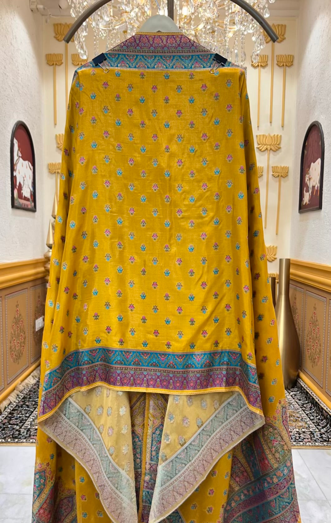 Mahroza Banarasi Loom Suit (Yellow)