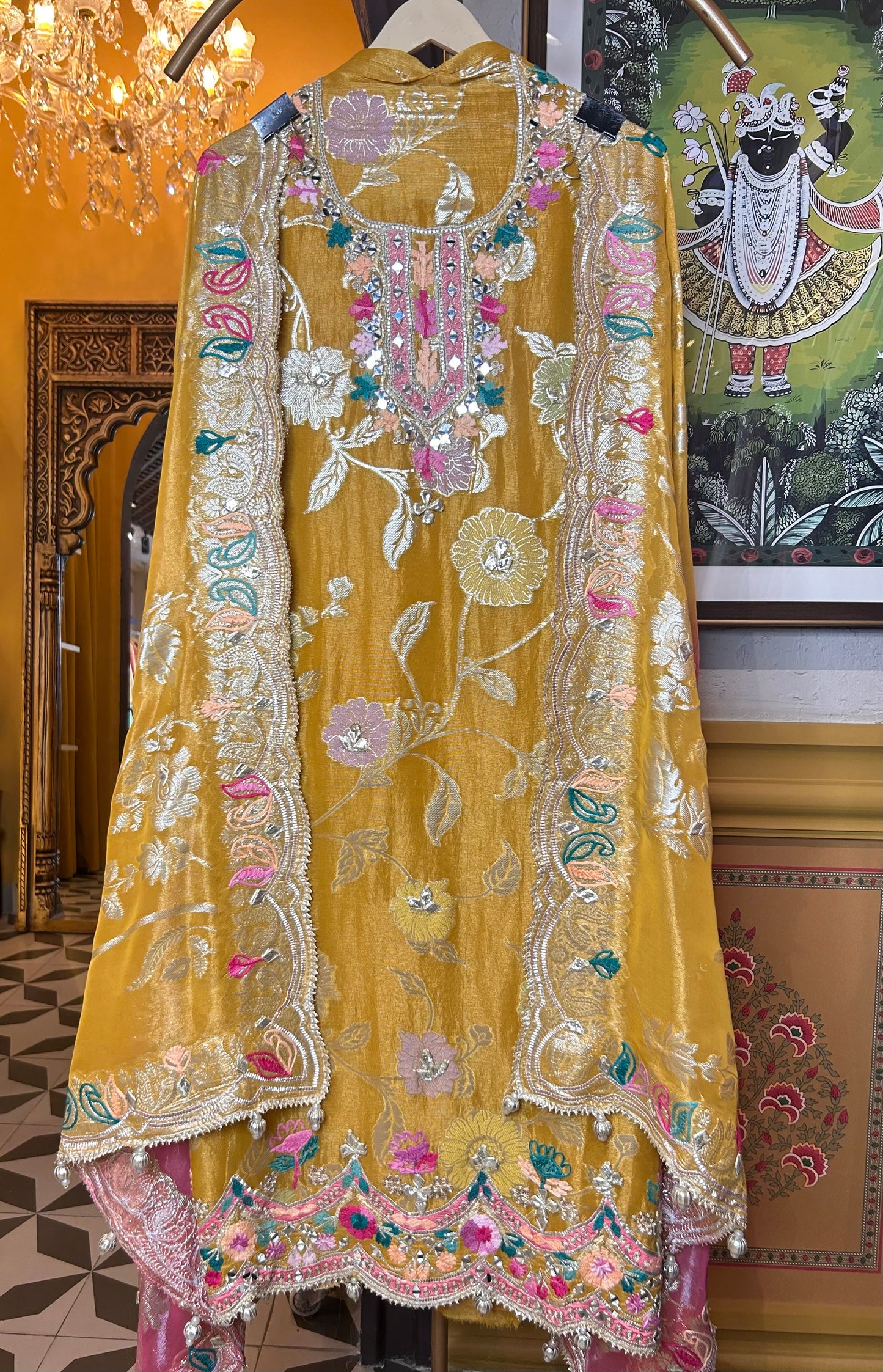 Jhalar-e-Noor (Mustard)