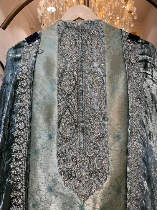 Ruhmeena Velvet Mosaic Suit (Green)