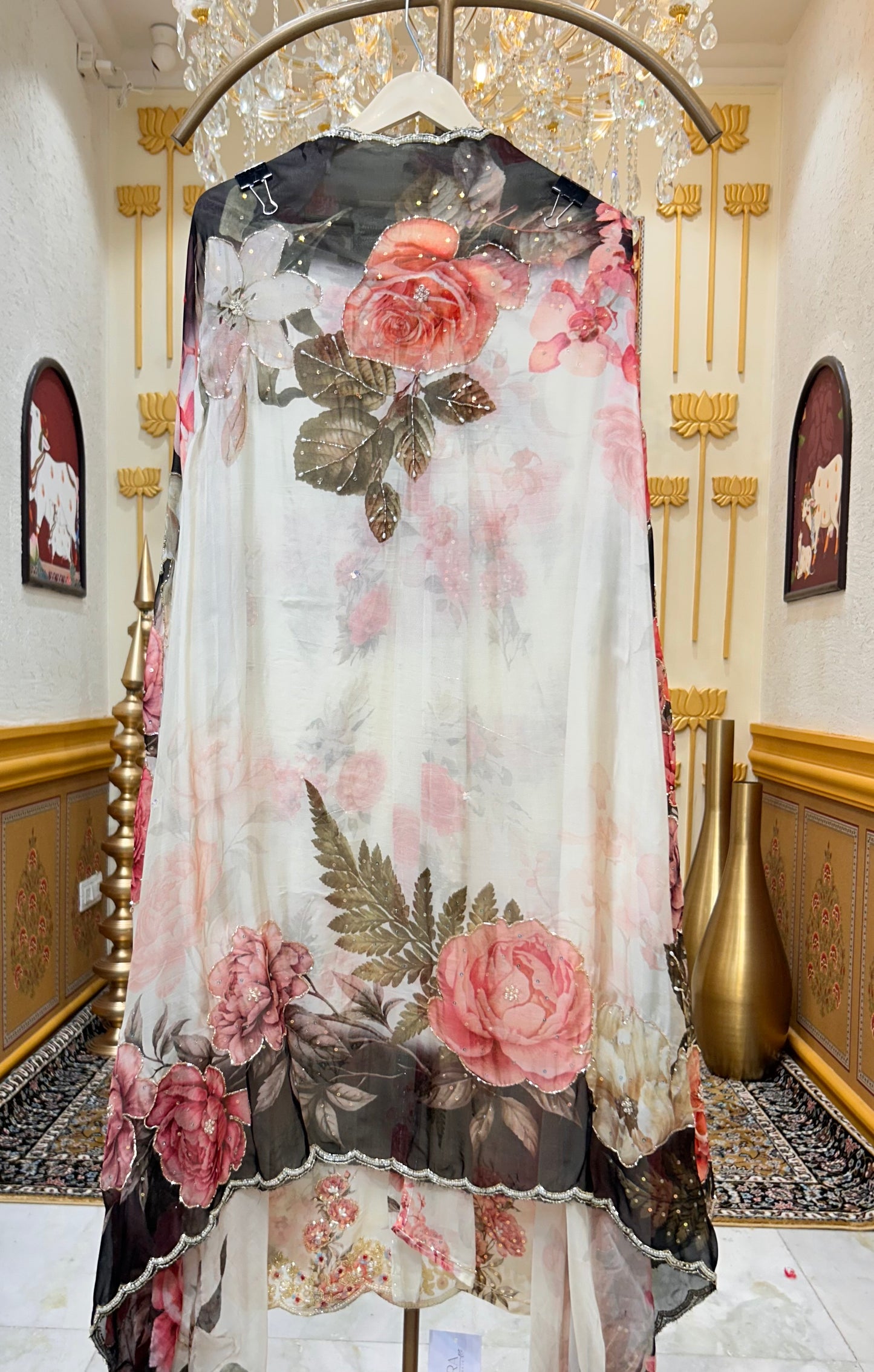 Averiya Silk Bloom Suit