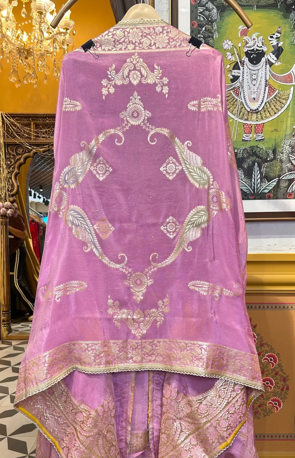 Zarqa-e-Husn (Pink)