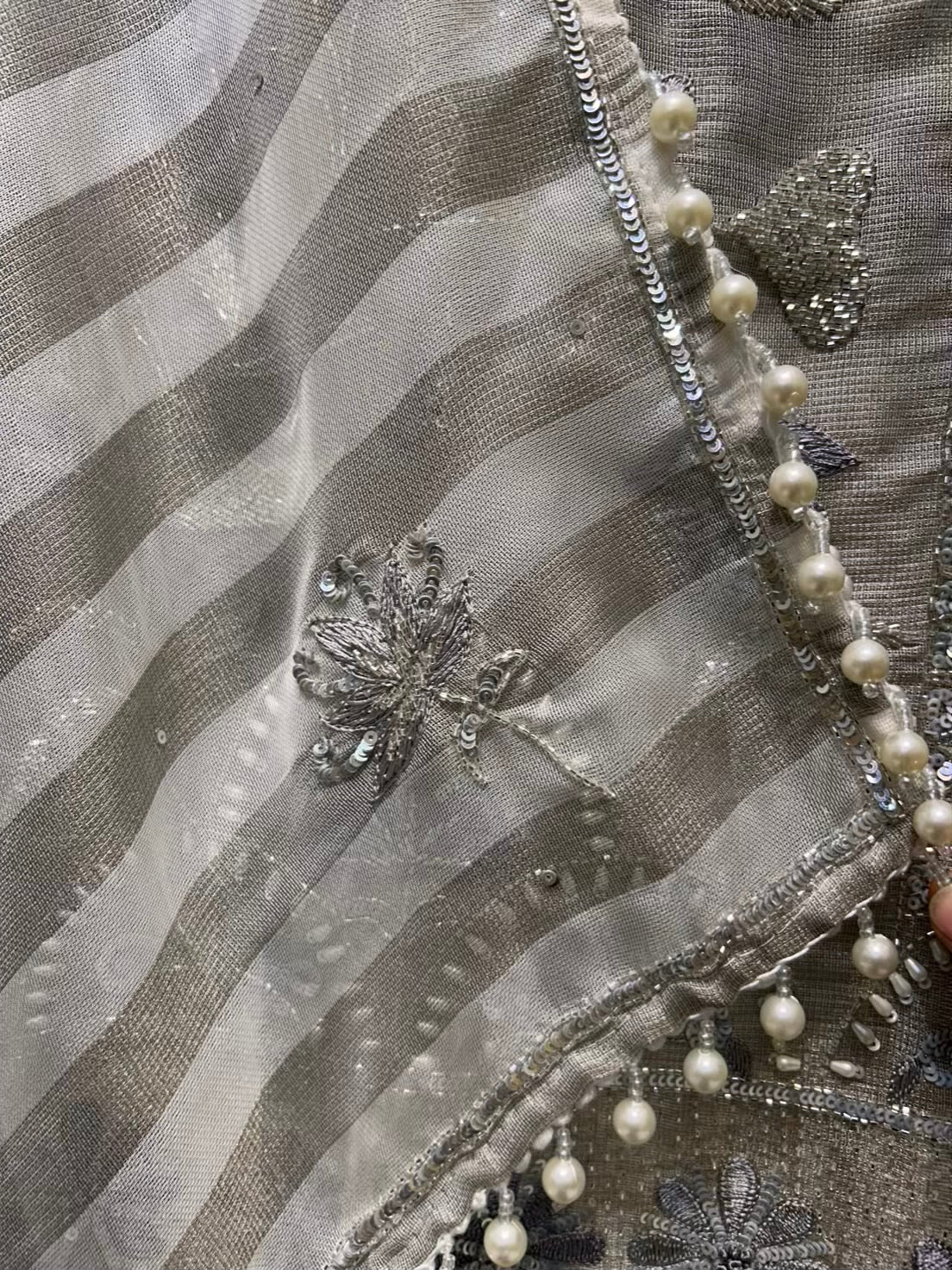 Zarehza Cutdana Élan Suit (Silver Grey)