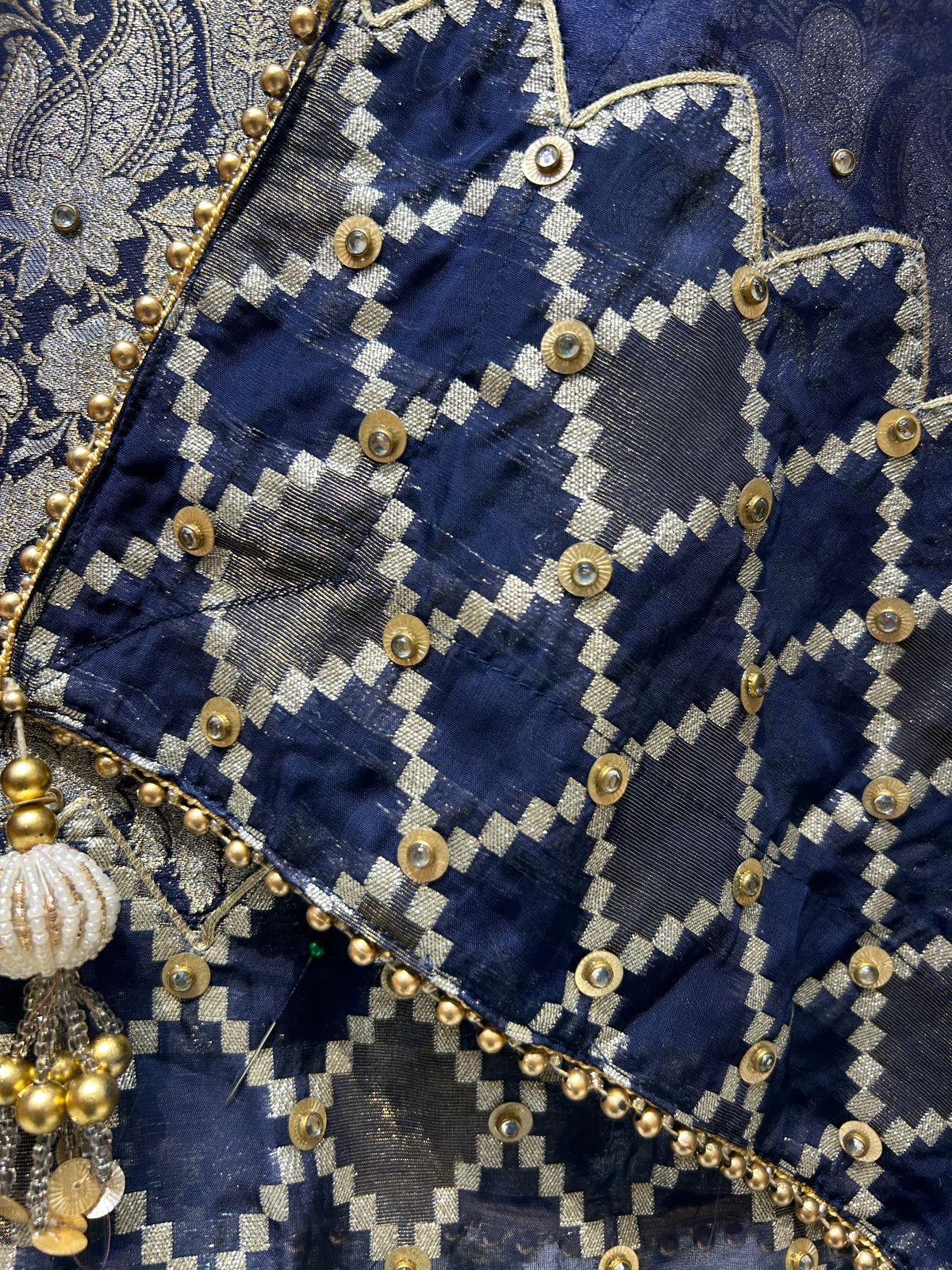 Charuvi Brocade Suit