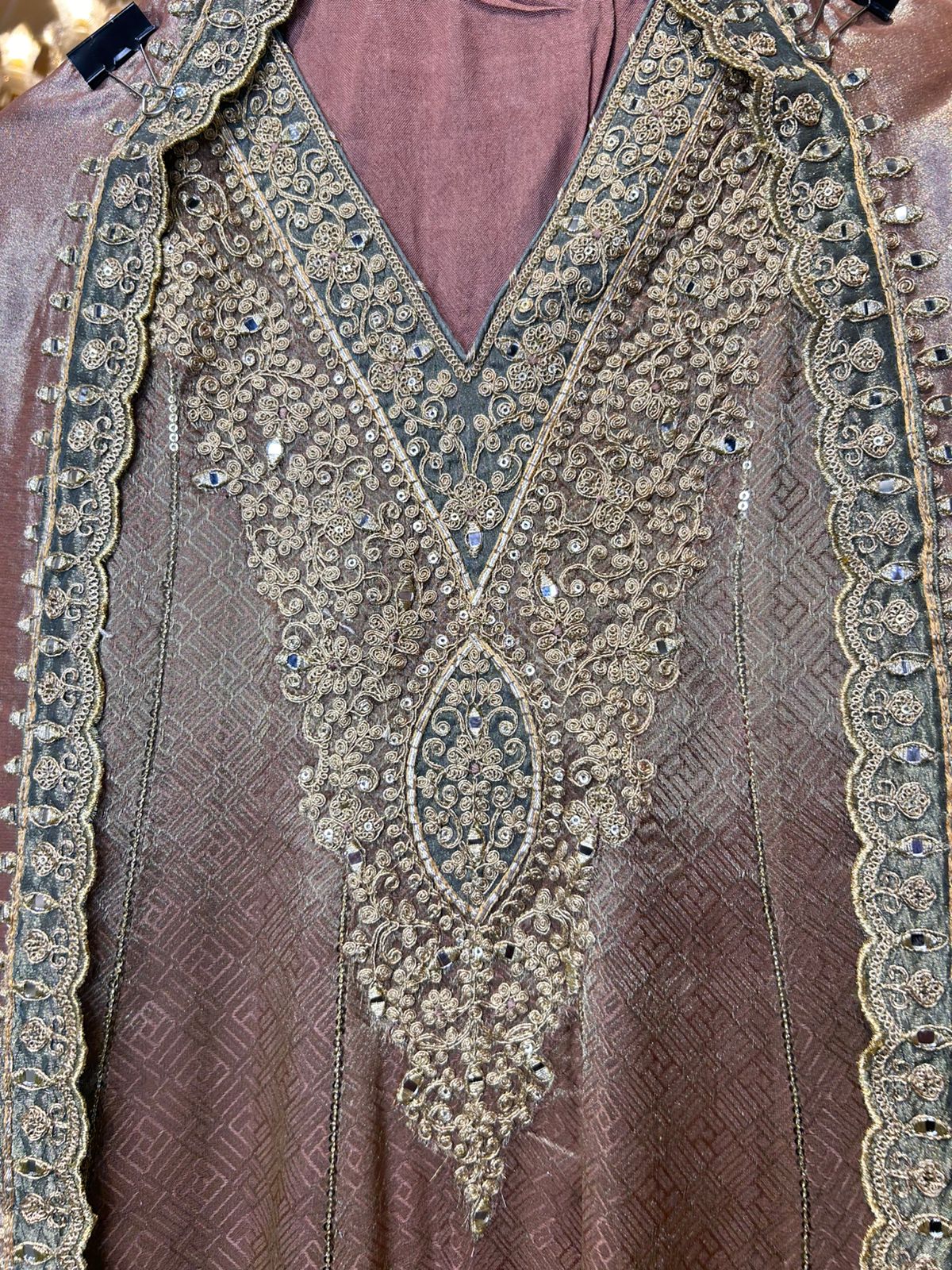 Ruh-e-Zar Anarkali Suit (Beige)