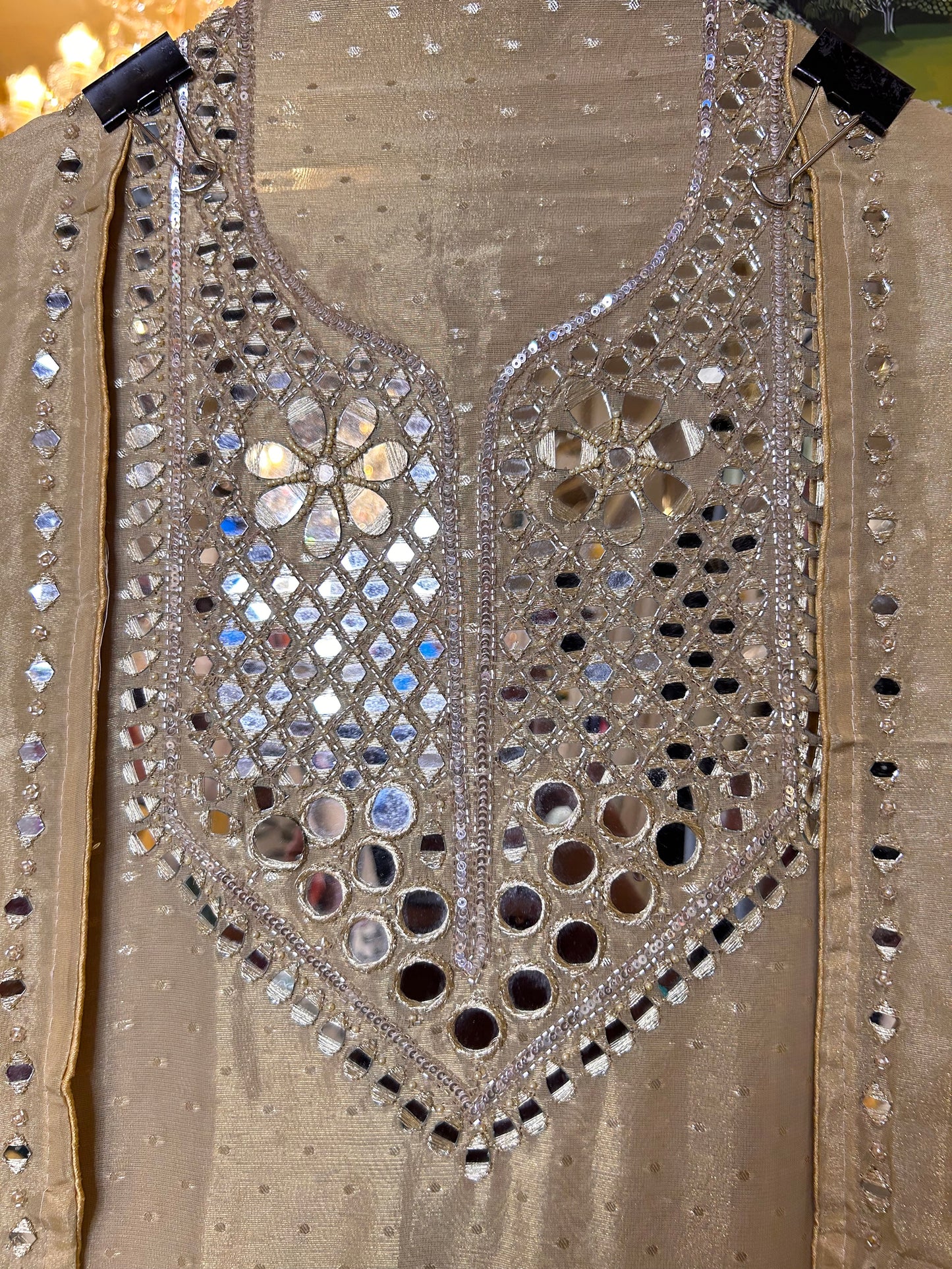 Sheeshmahal (Beige)