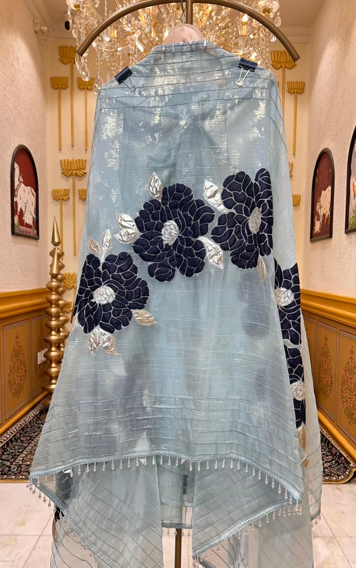 Naqshéa Appliqué Suit (Powder Blue)