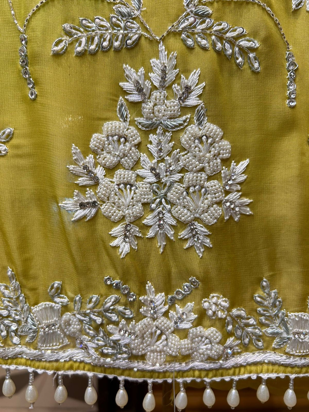 Ziya-e-Gul (Lemon Green)