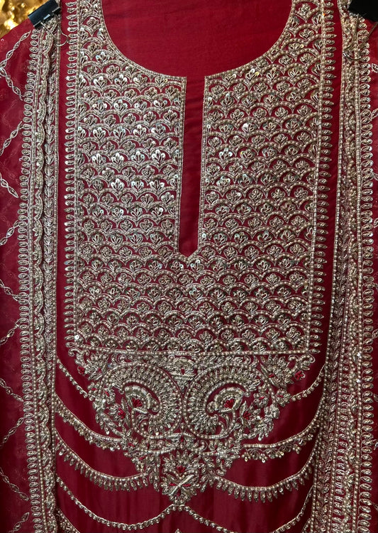 Ruhaniyah Organza Suit