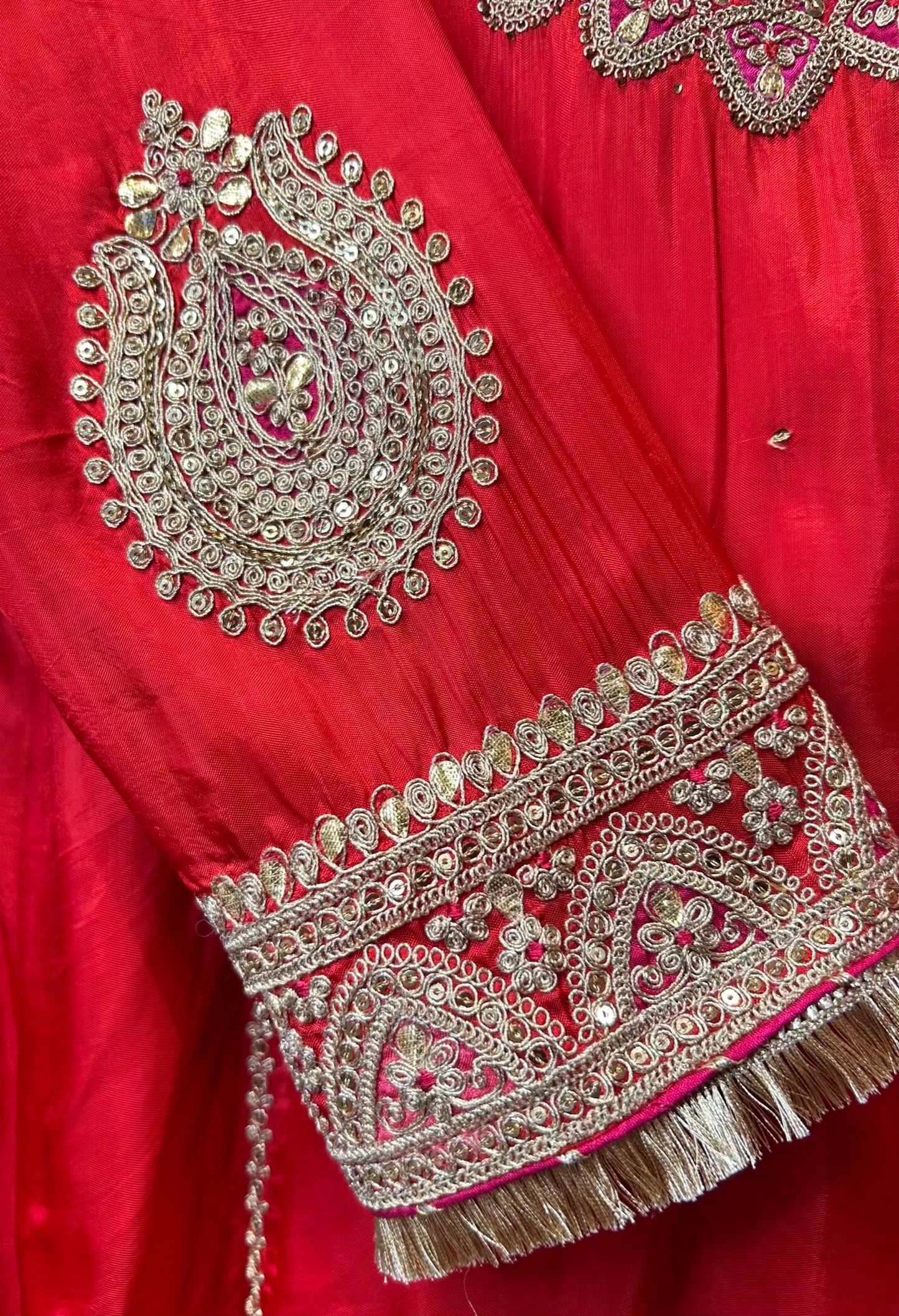 Naaz-e-Shaahi (Red)