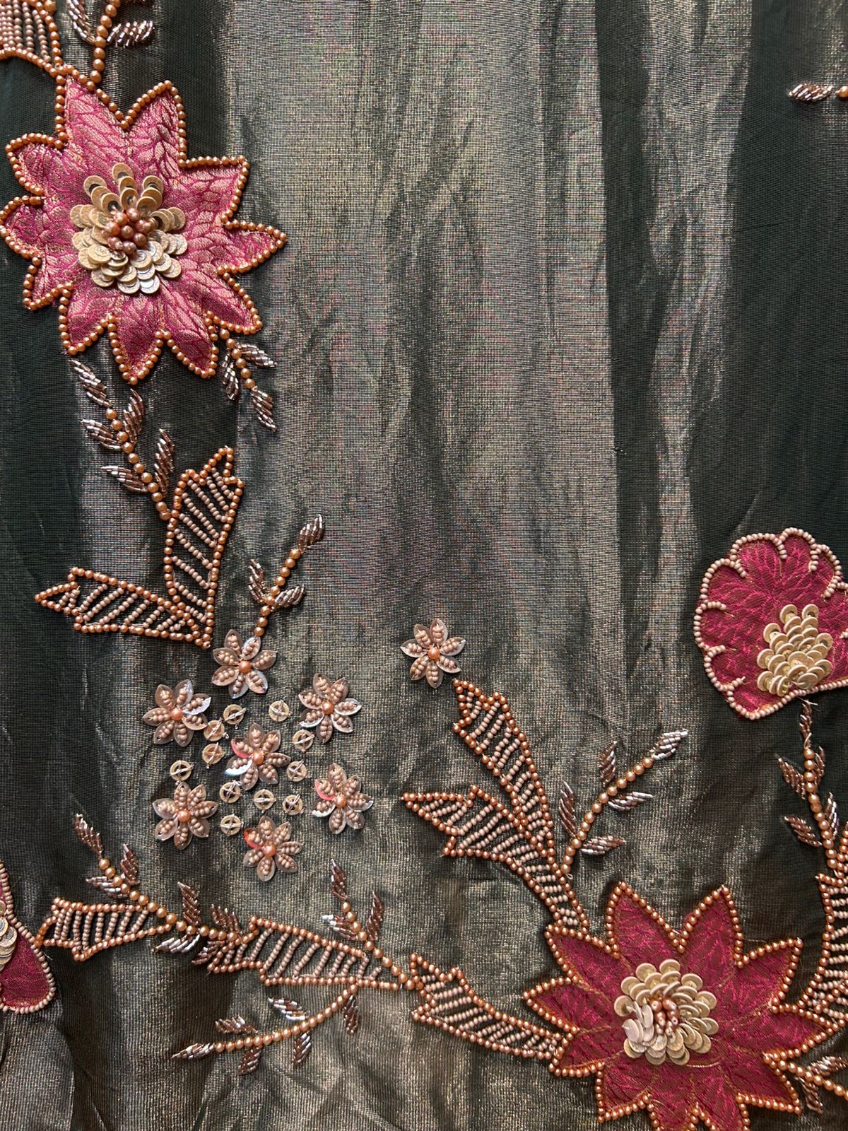 Fariha-é-Noor (Green)