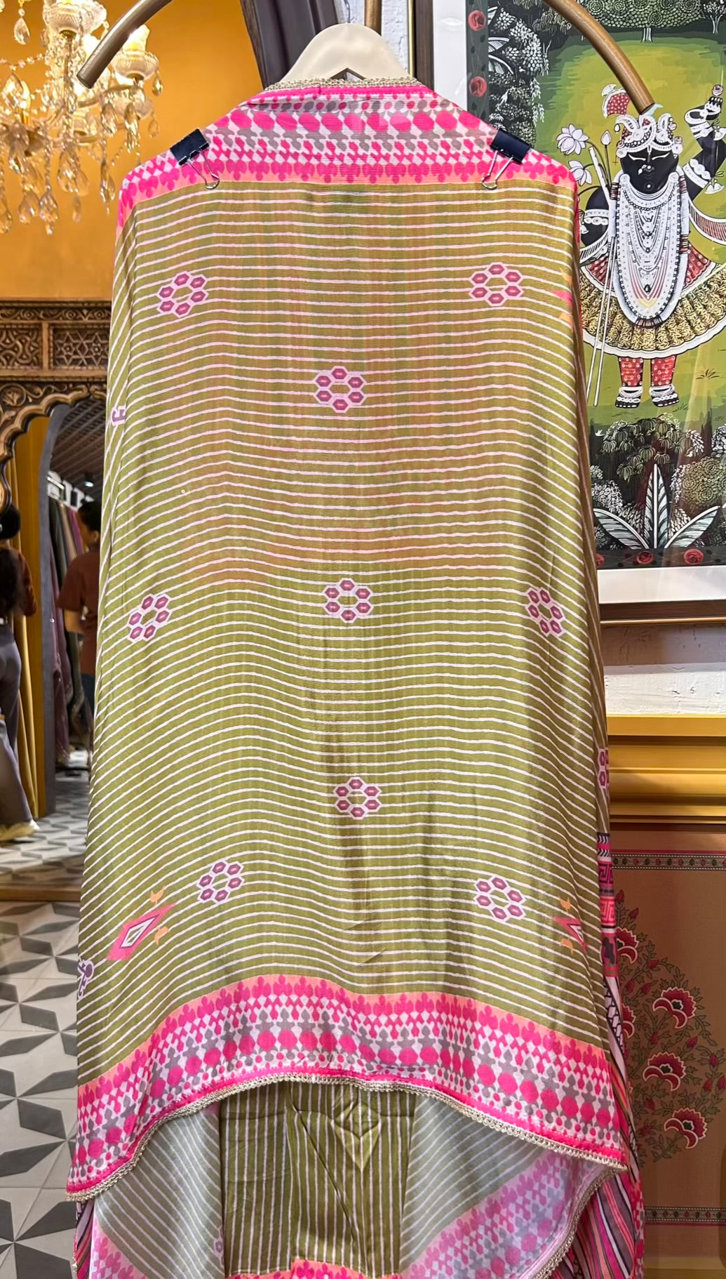 Mehrunissa Crepe Suit