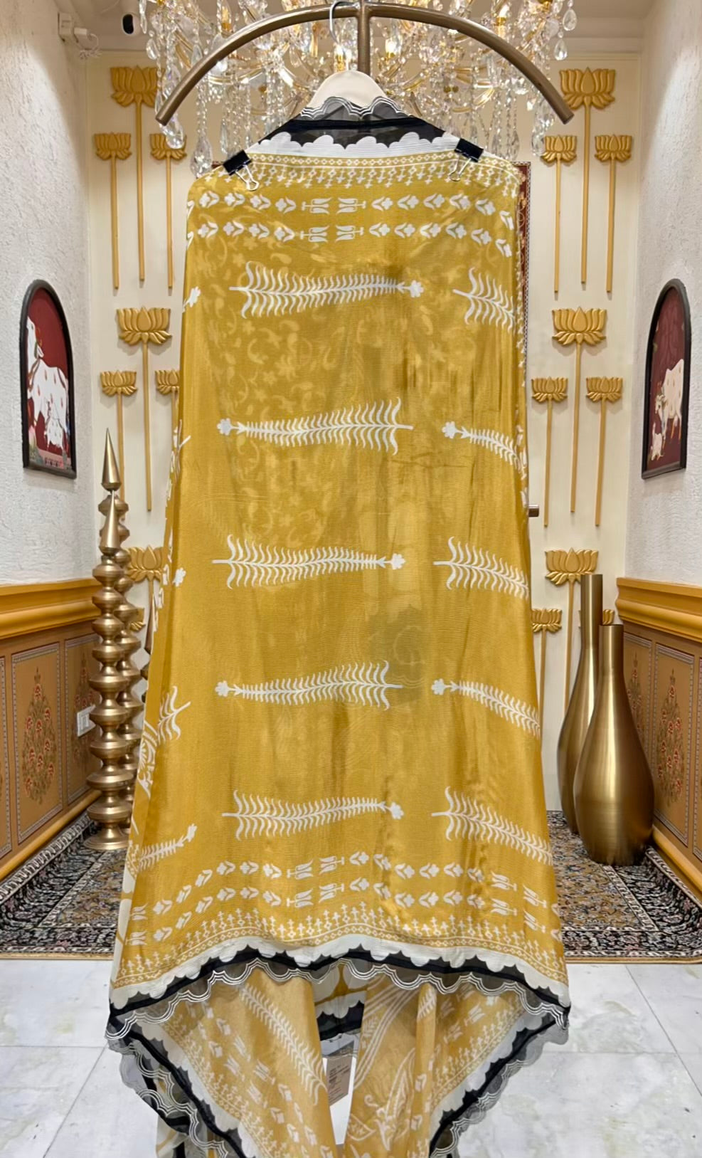 Aafiya Print Veil Suit (Yellow)