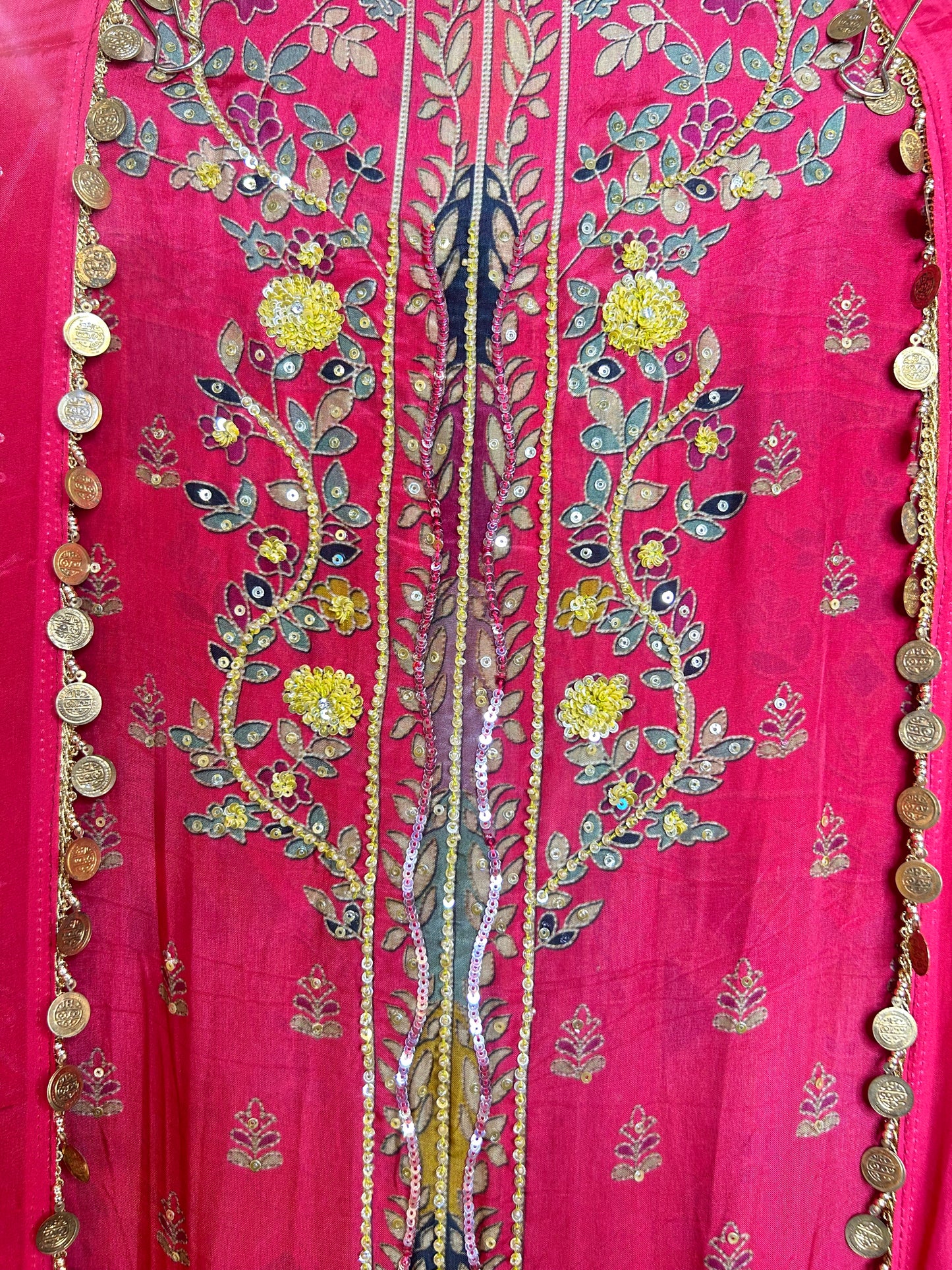 Noor-e-Tasveer (Red)