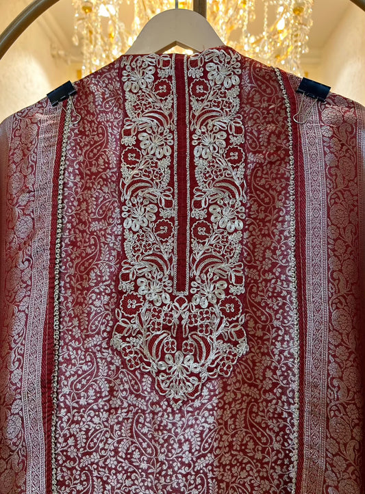 Zarvahana Brocade Suit (Red)