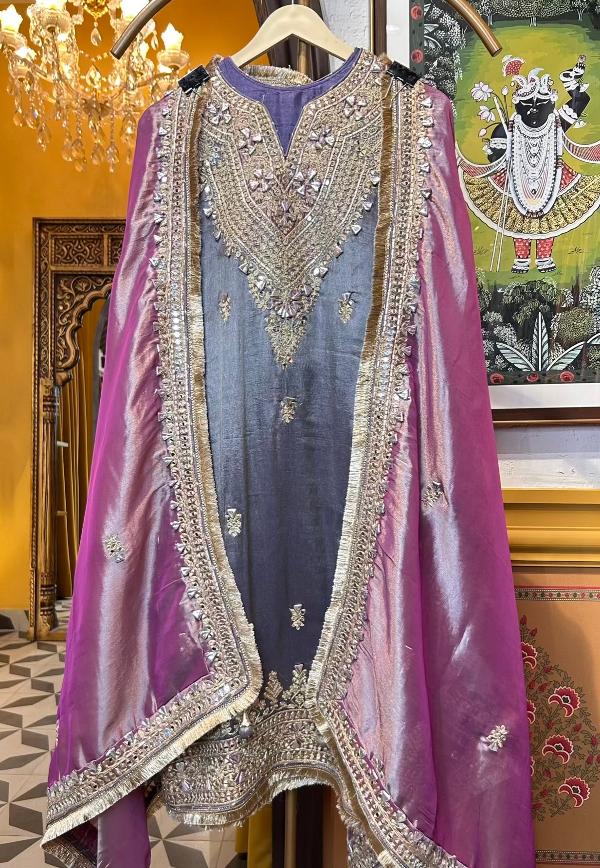 Zarnoor Éclat Suit