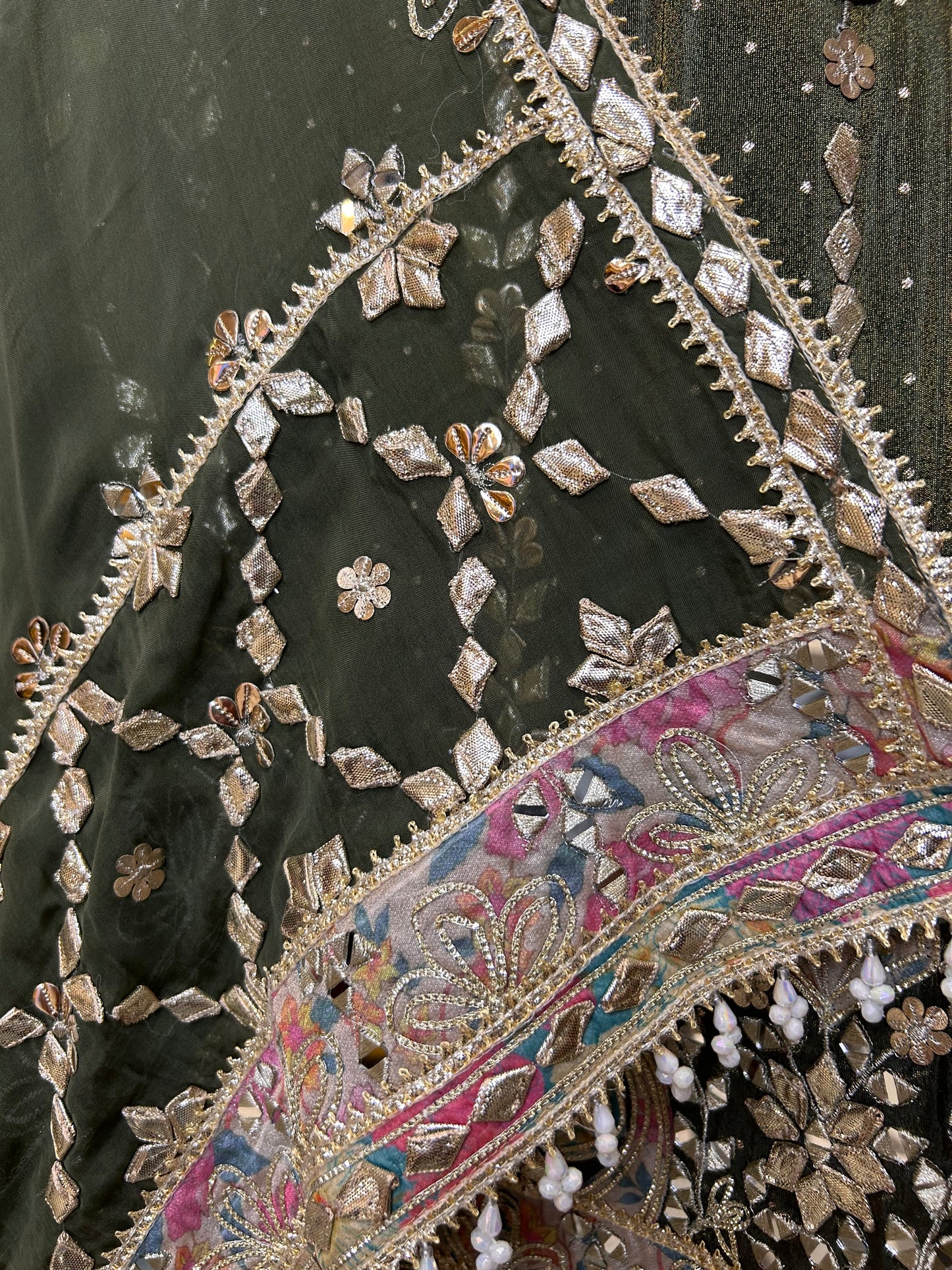 Ziya-e-Noor (Green)
