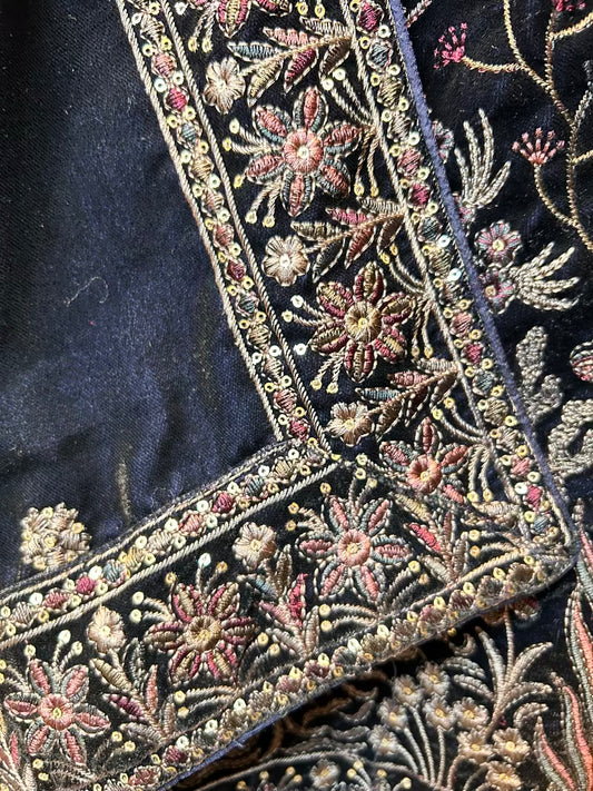 Zarramora Velvet Suit (Navy Blue)