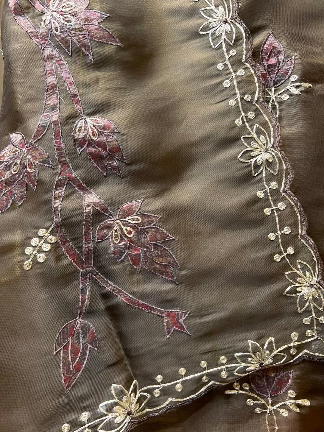 Tavira Organza Suit (Brown)