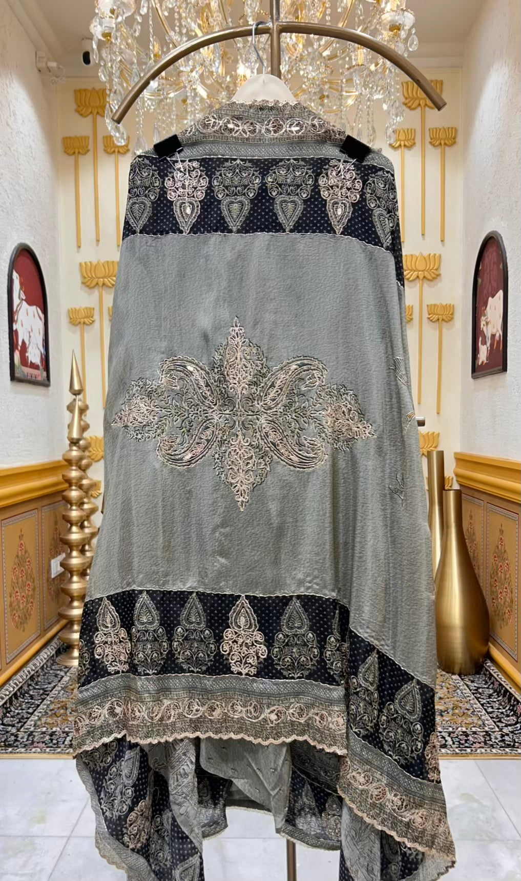 Ishmira Zari Flow Suit (Pista Green)