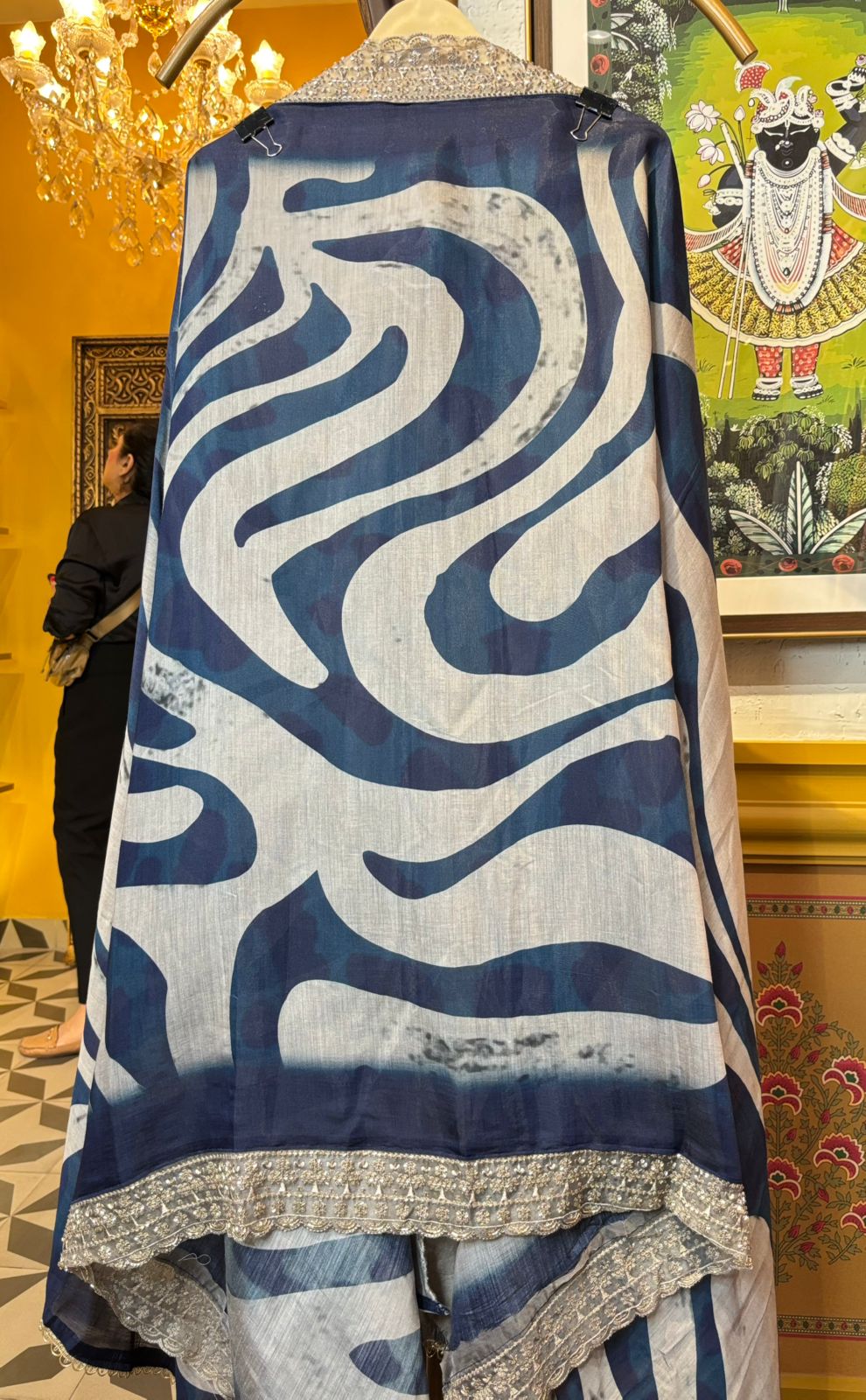 Mehrunisa Silk Suit (Grey)