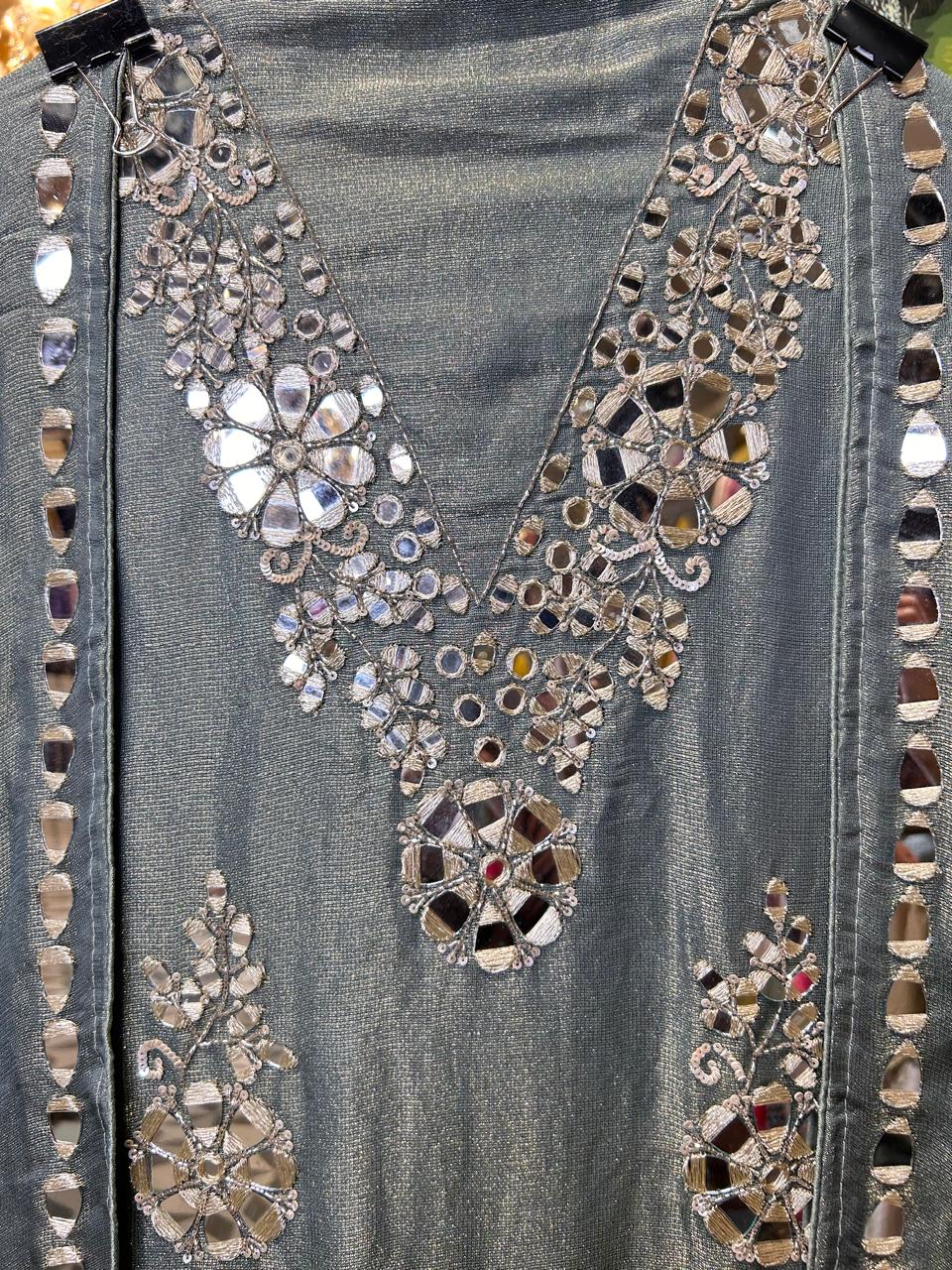 Arz-e-Zehan (Powder Green)