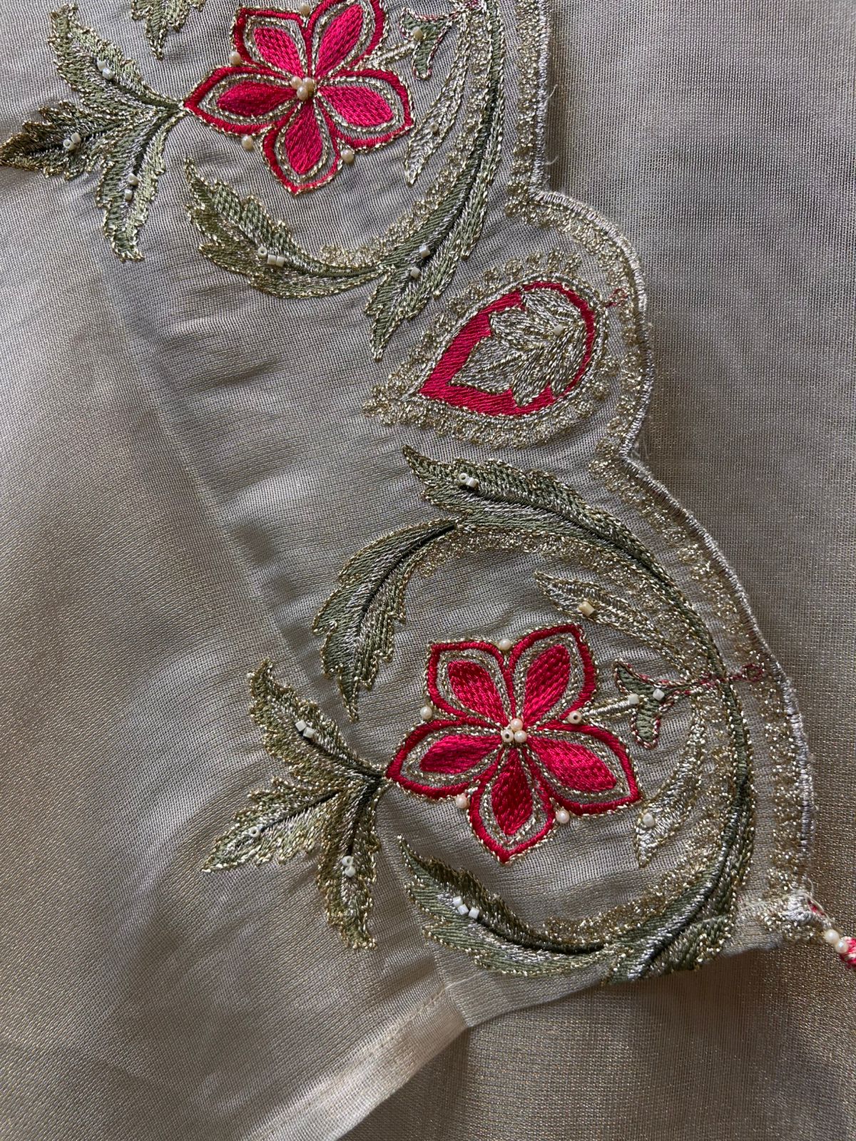 Zyra Organza Suit (Beige & Pink)