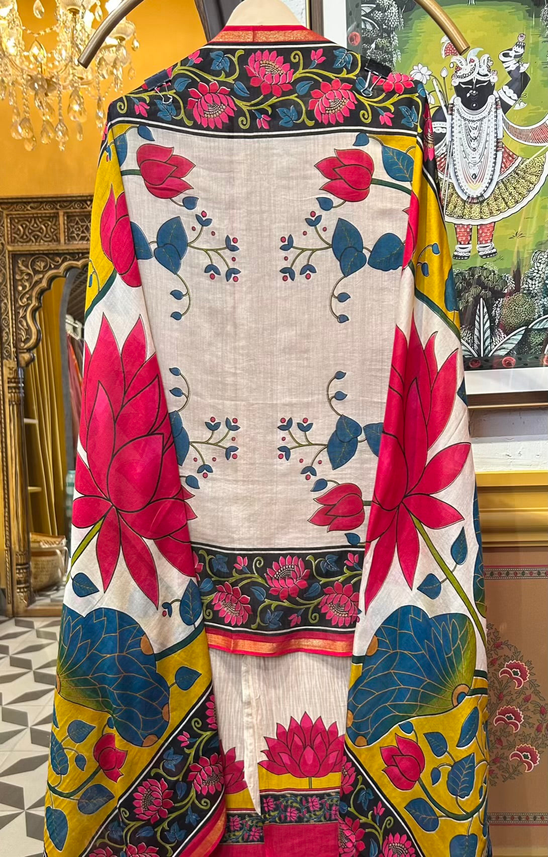 Zahira Maheshwari Suit