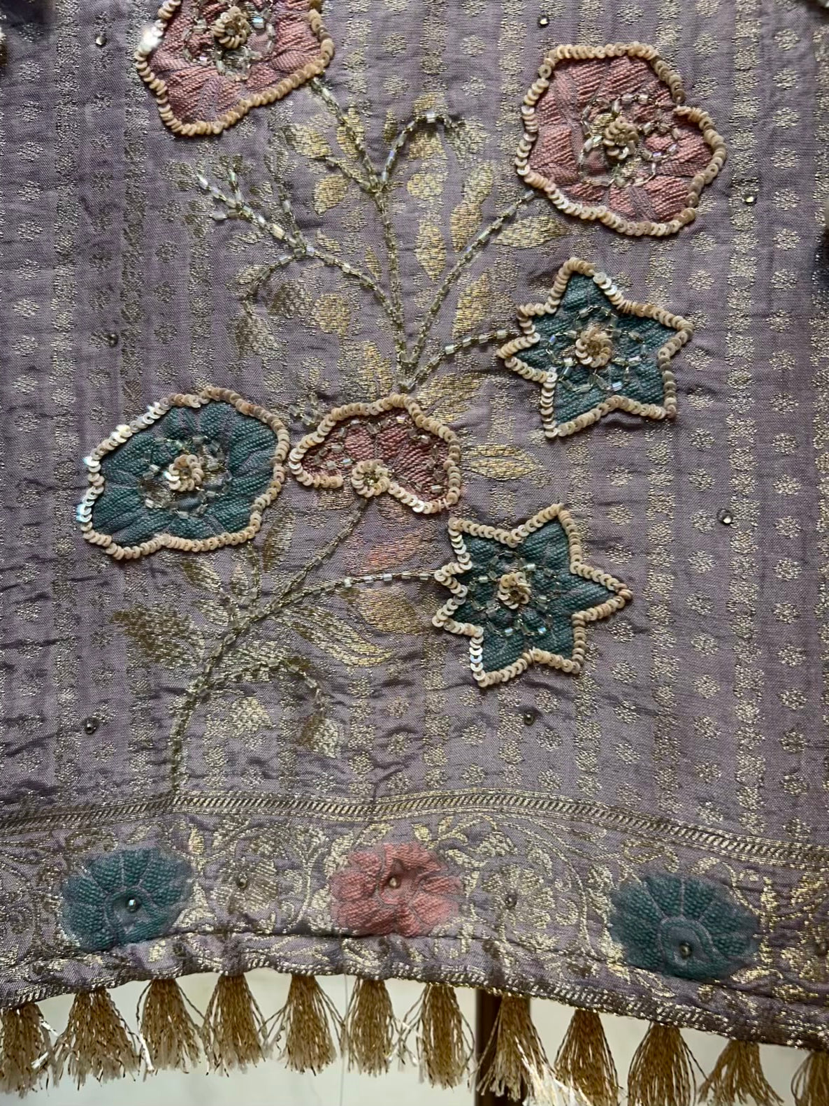 Zarvani Banarasi Heirloom Suit (Lavender)
