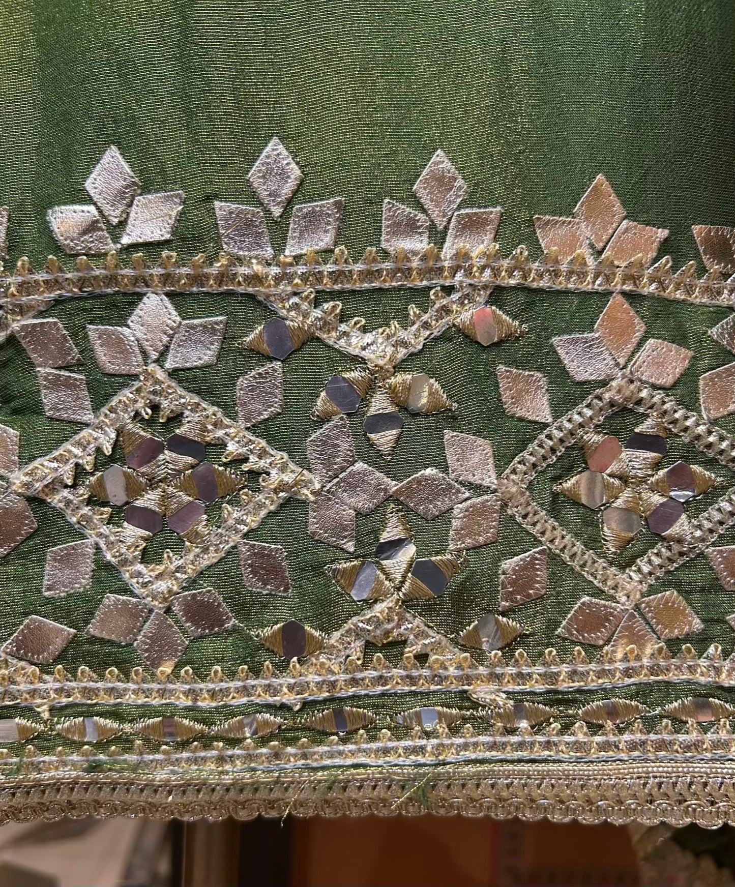 Shauq-e-Naqsh (Green)