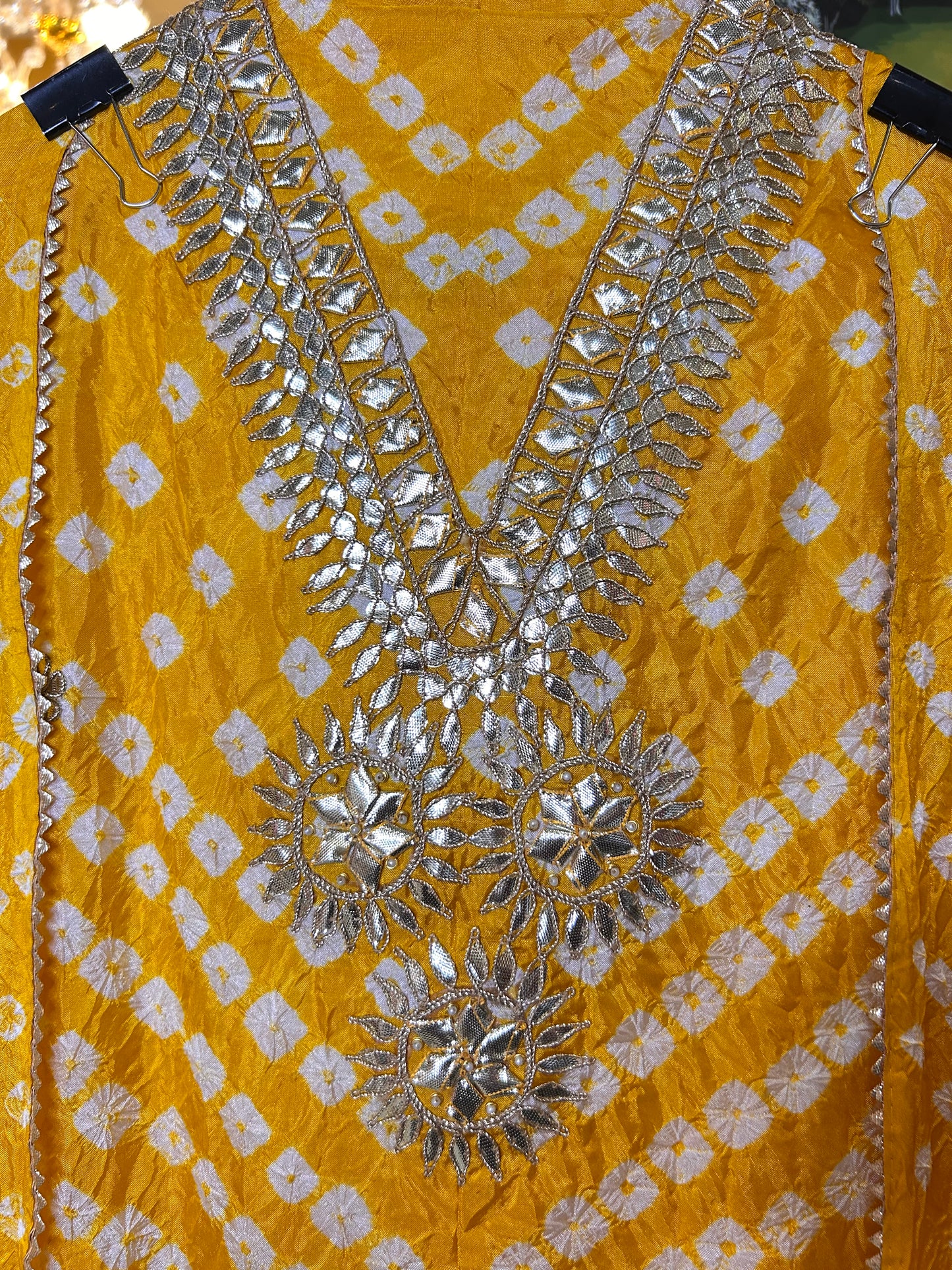 Rang-e-Bandhej (Yellow)