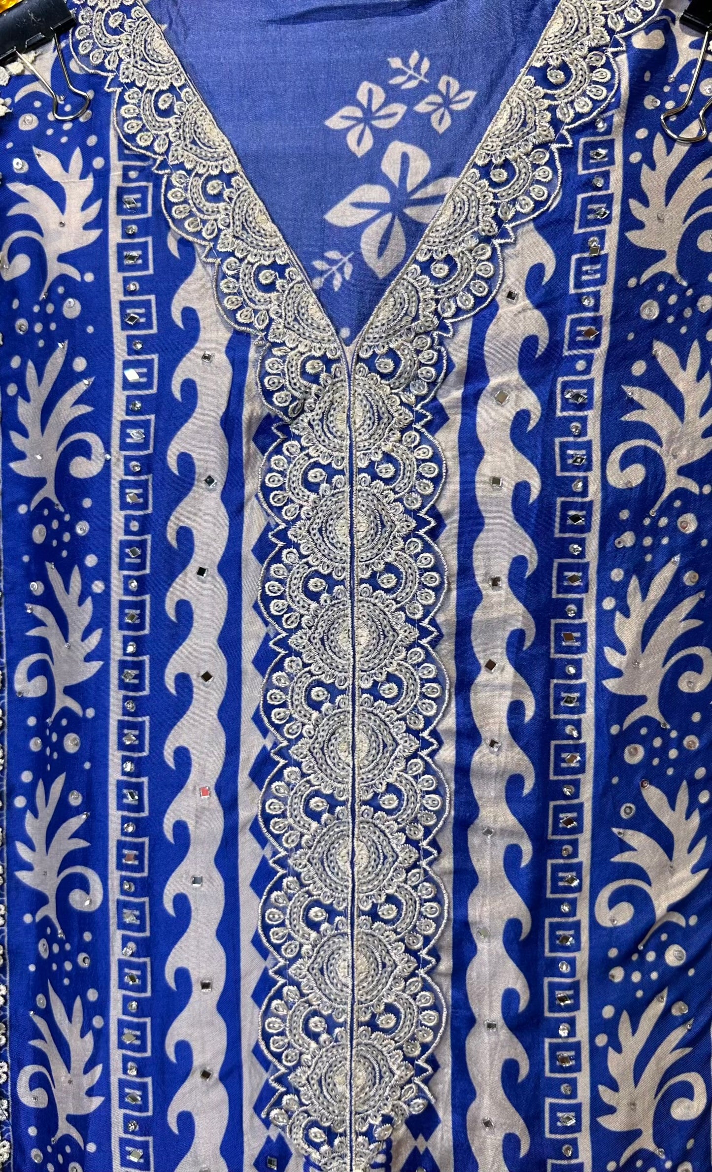 Nazm-e-Gulzar (Blue)