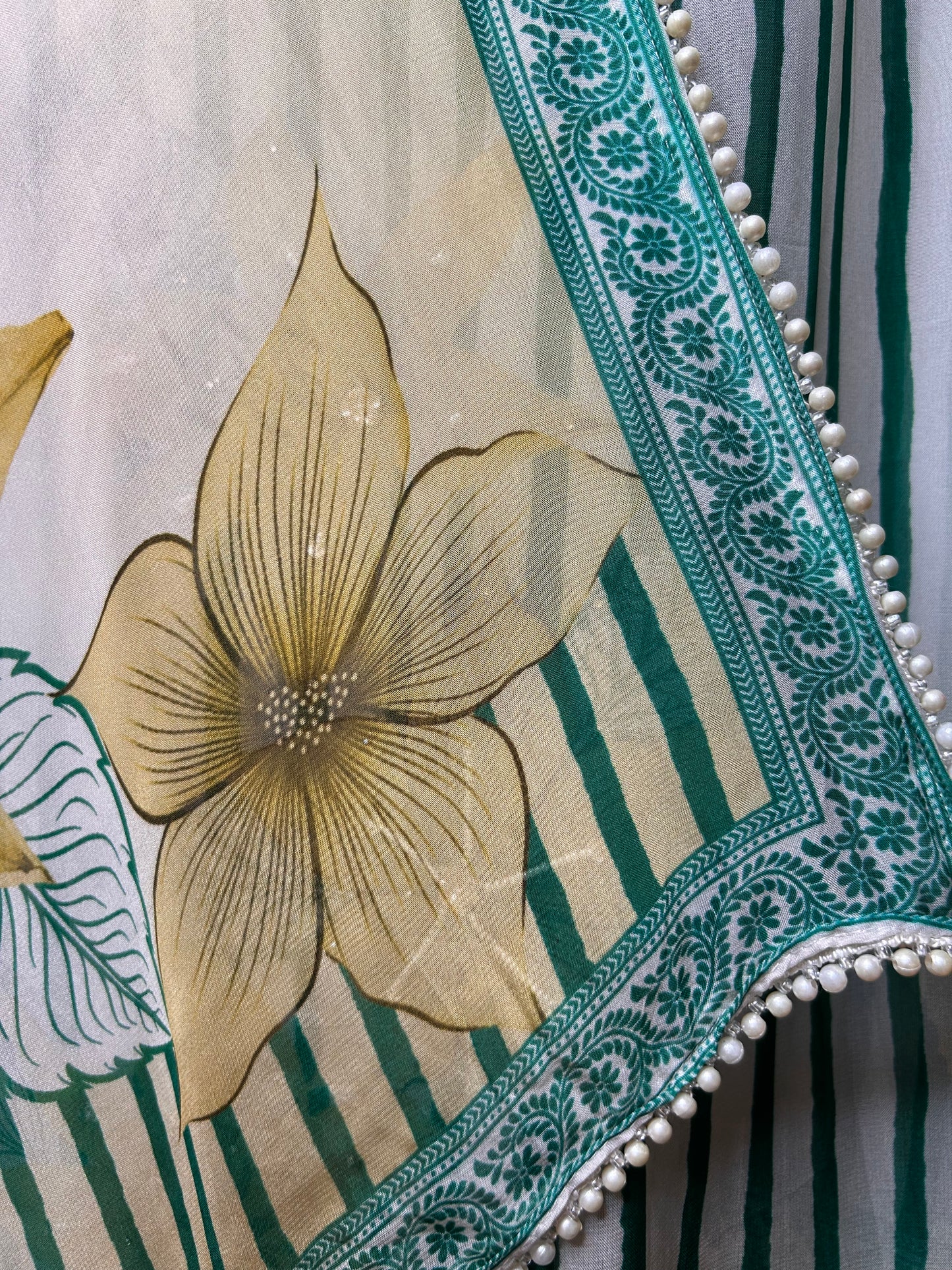Ziyara Organza Suit (Green)