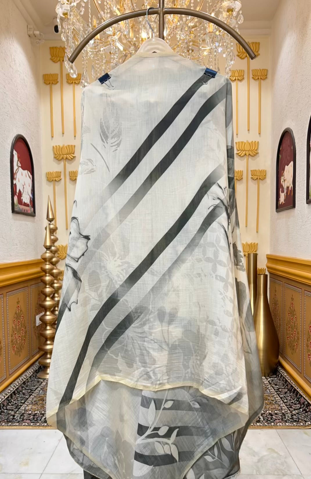 Zehna Pearl Line Suit (Ivory)