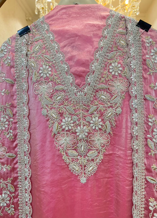 Tisvaira Dori Gleam Suit (Pink)