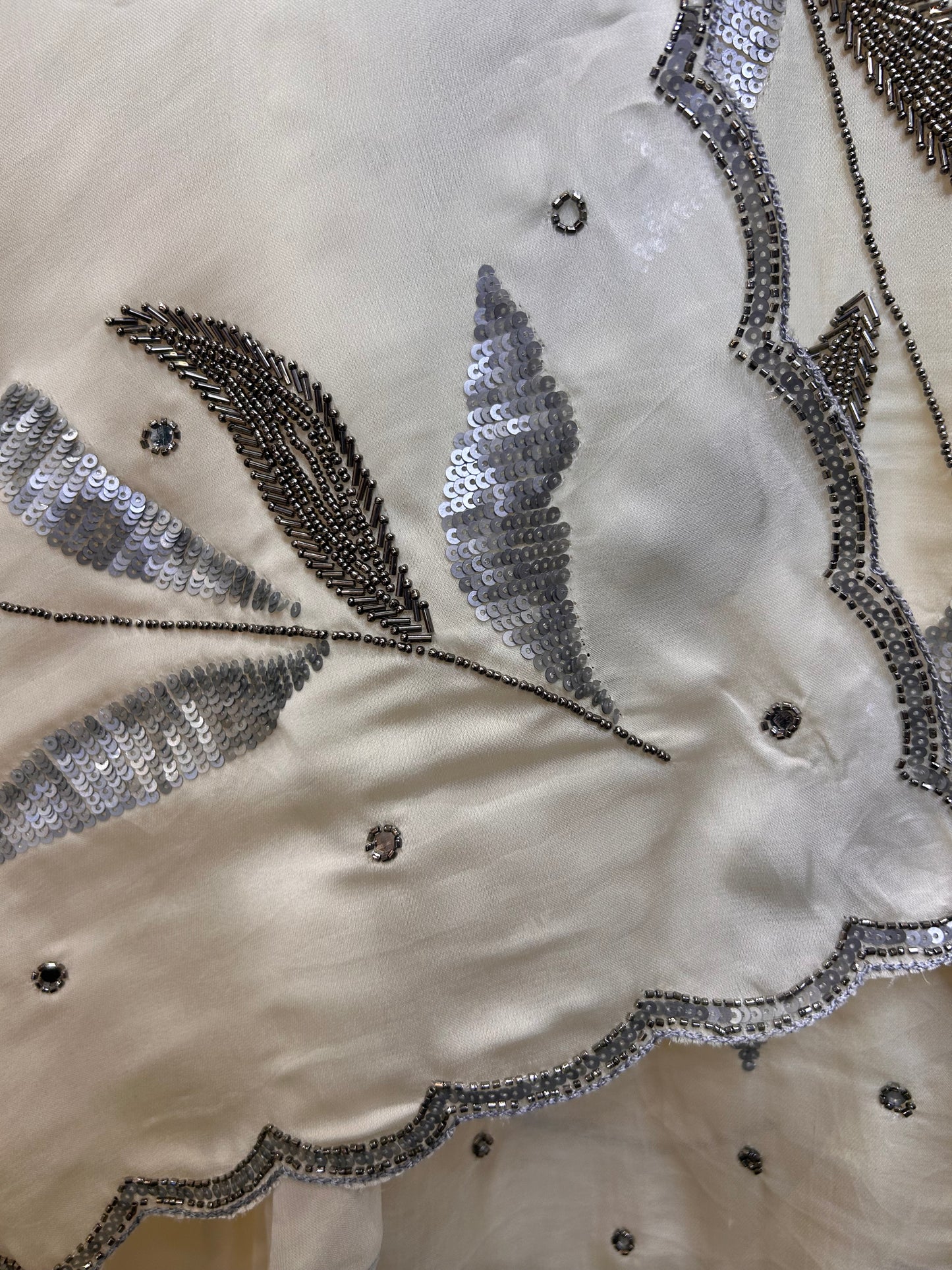Gulrukh Organza Suit (Ivory)