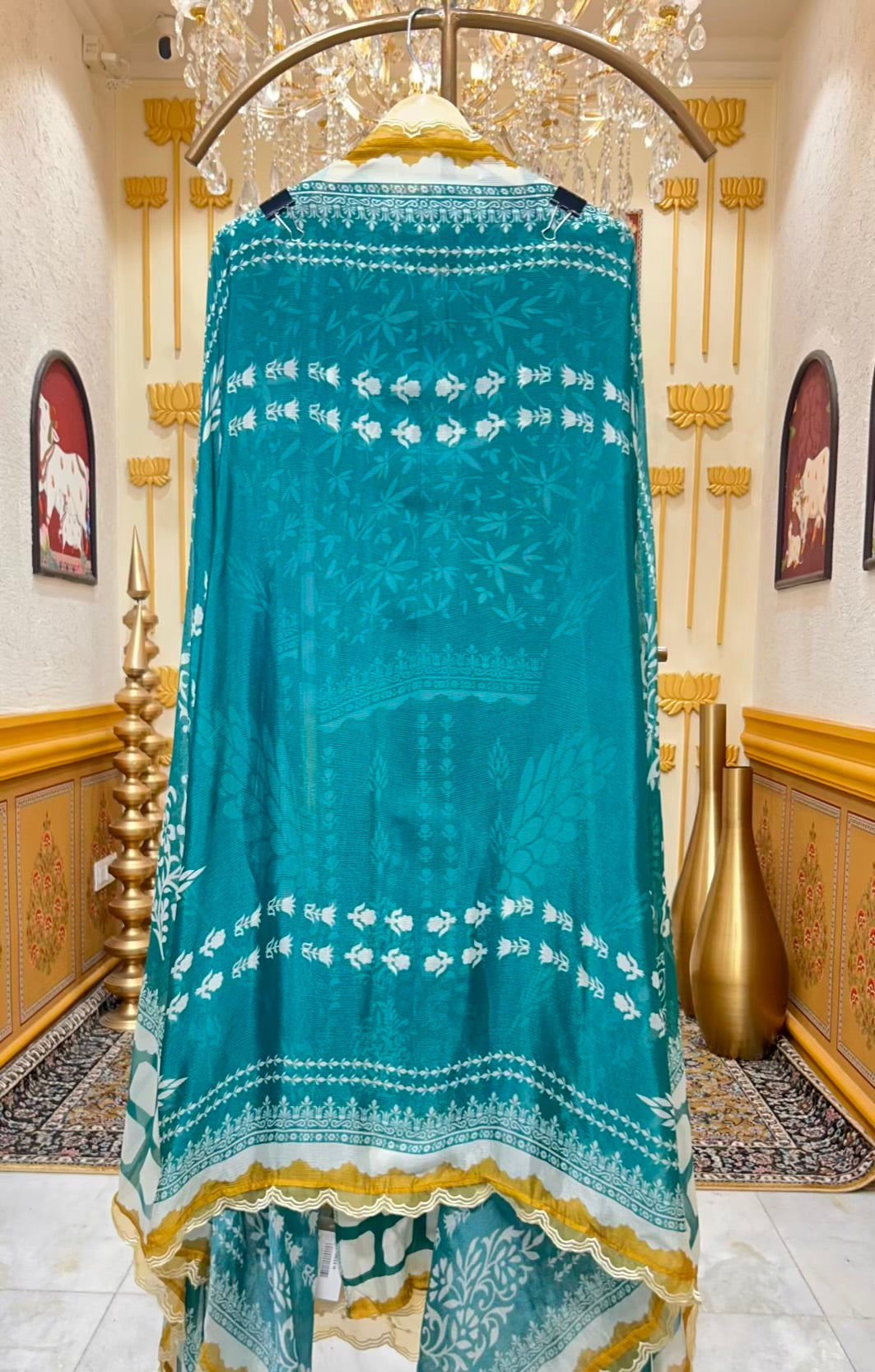 Aafiya Print Veil Suit (Green)