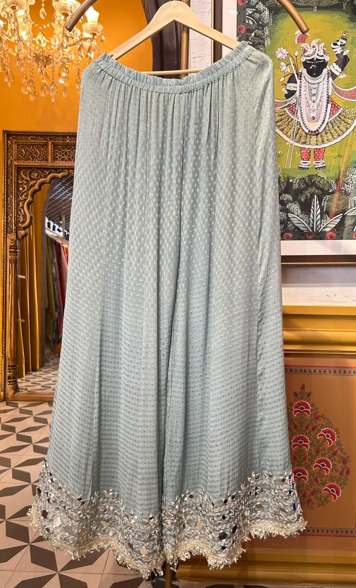 Ruh-e-Chamkan (Powder Green)