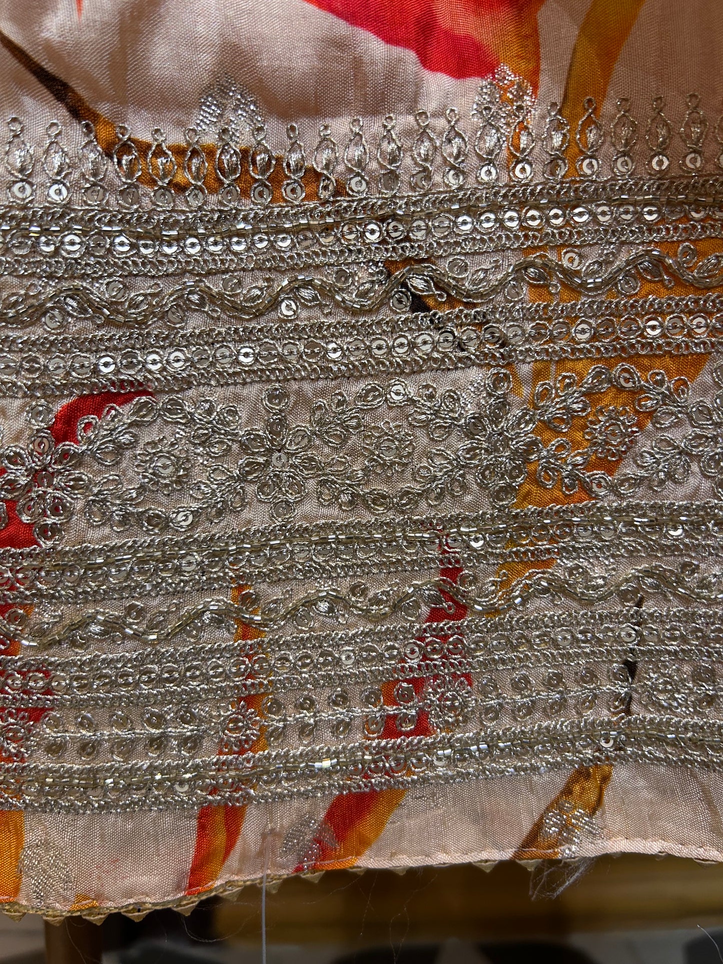 Siyaar Banarasi Suit (Ivory)