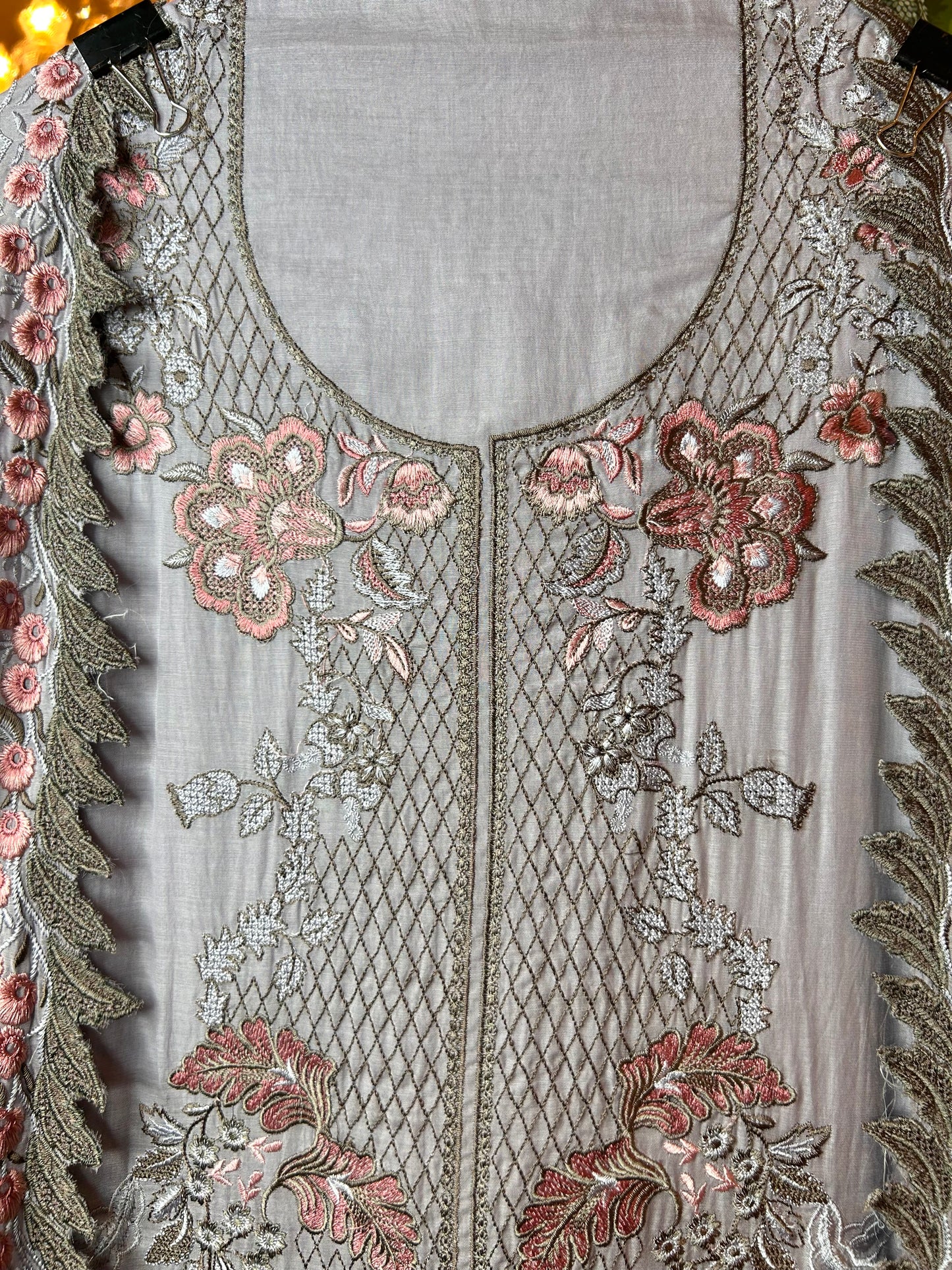 Sahira Thread Set (Peach)