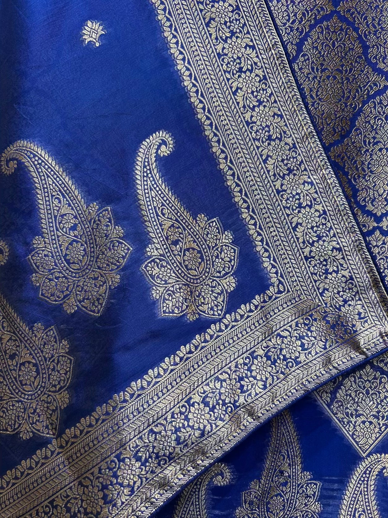 Roopkaar Banarasi Suit (Blue)