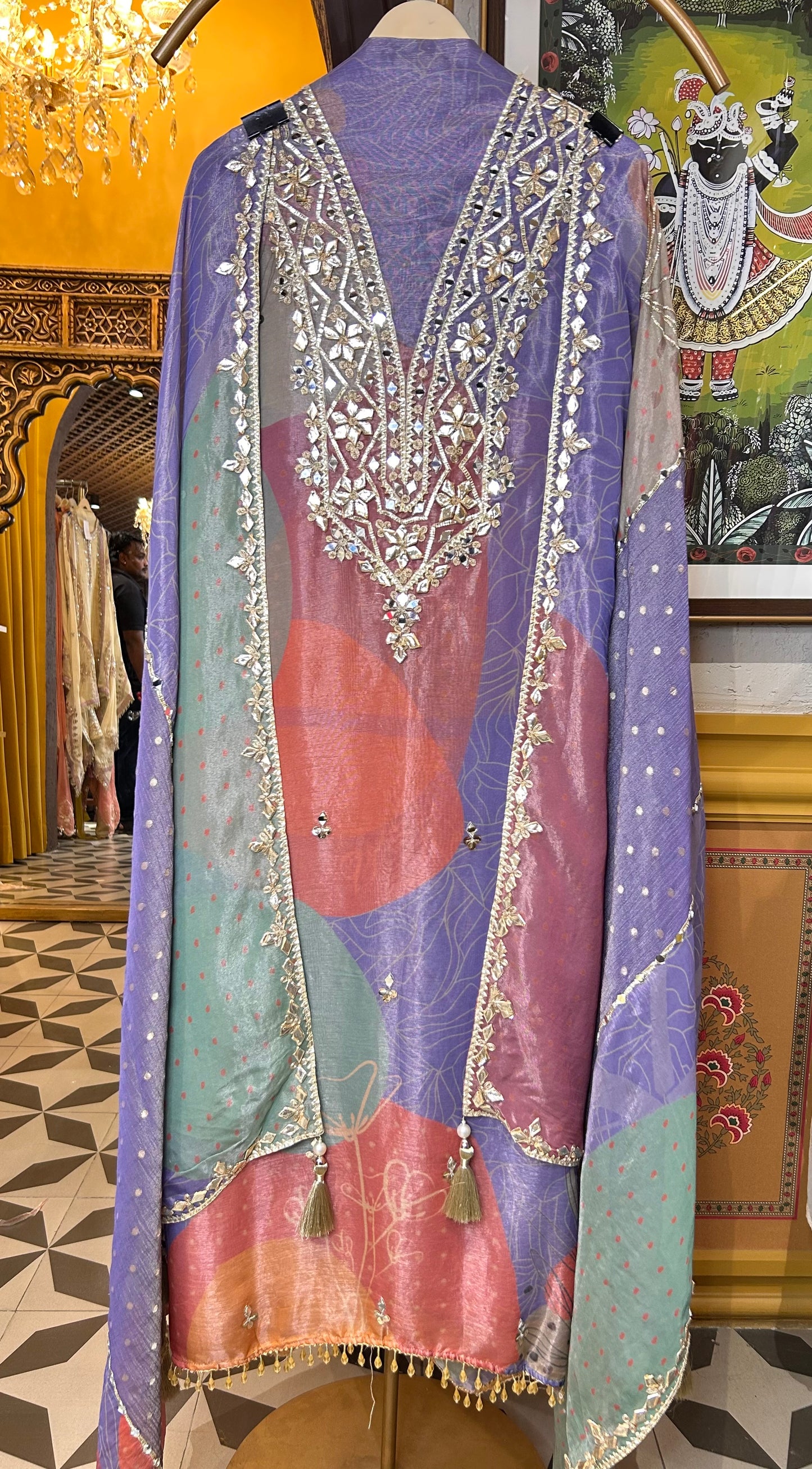 Gulzaar-e-Noor (Purple)