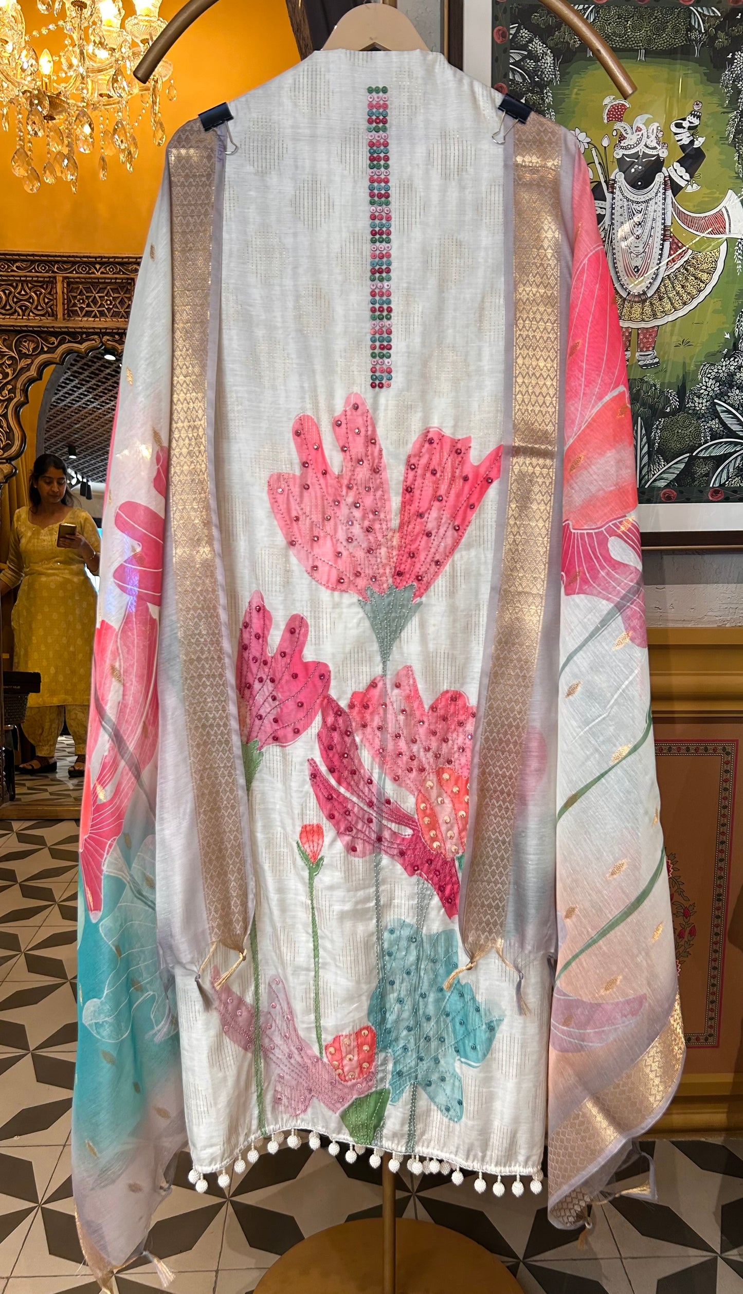 Inaaya Linen Printed Suit